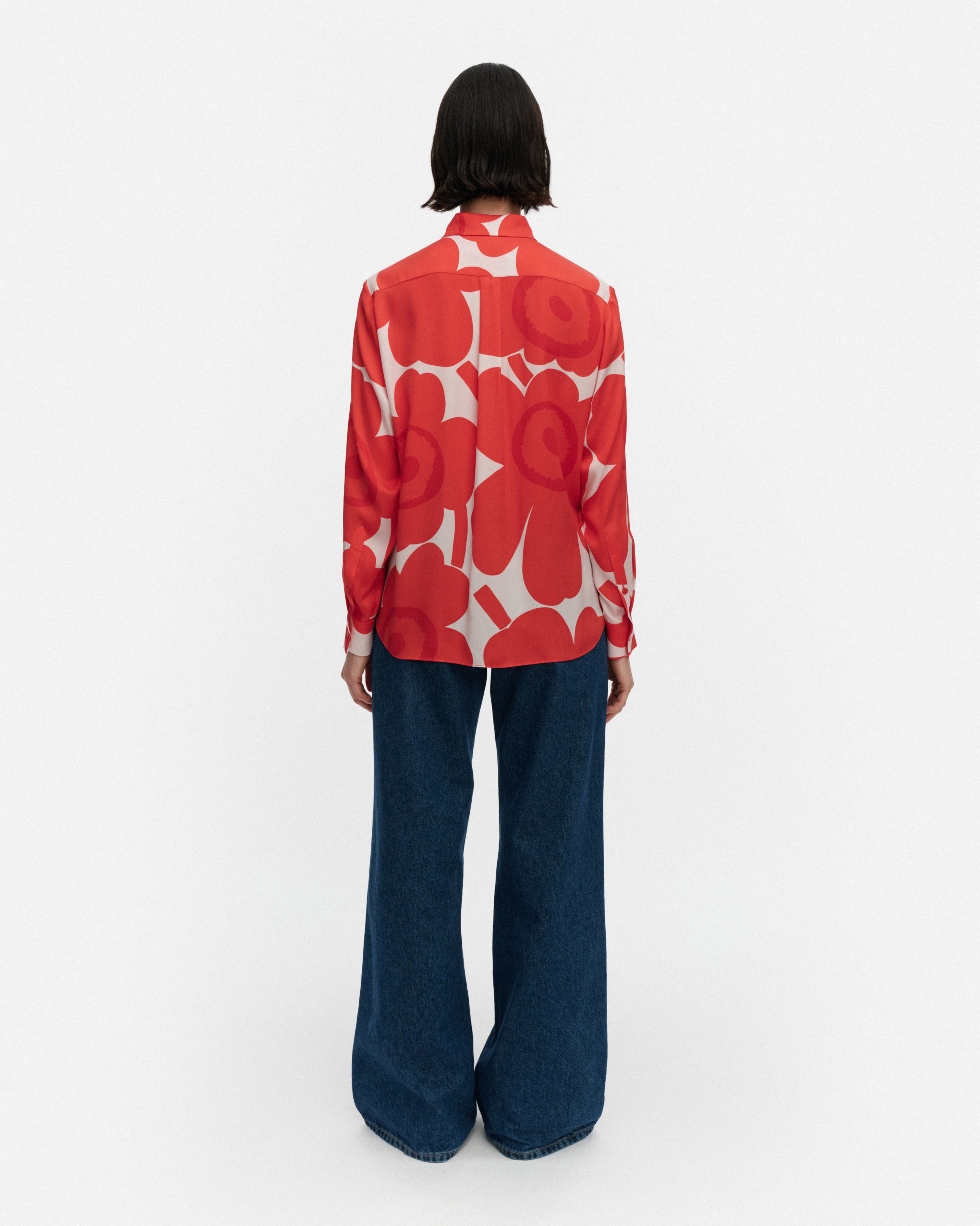 Maija Unikko, Silk shirt, red, light pink,