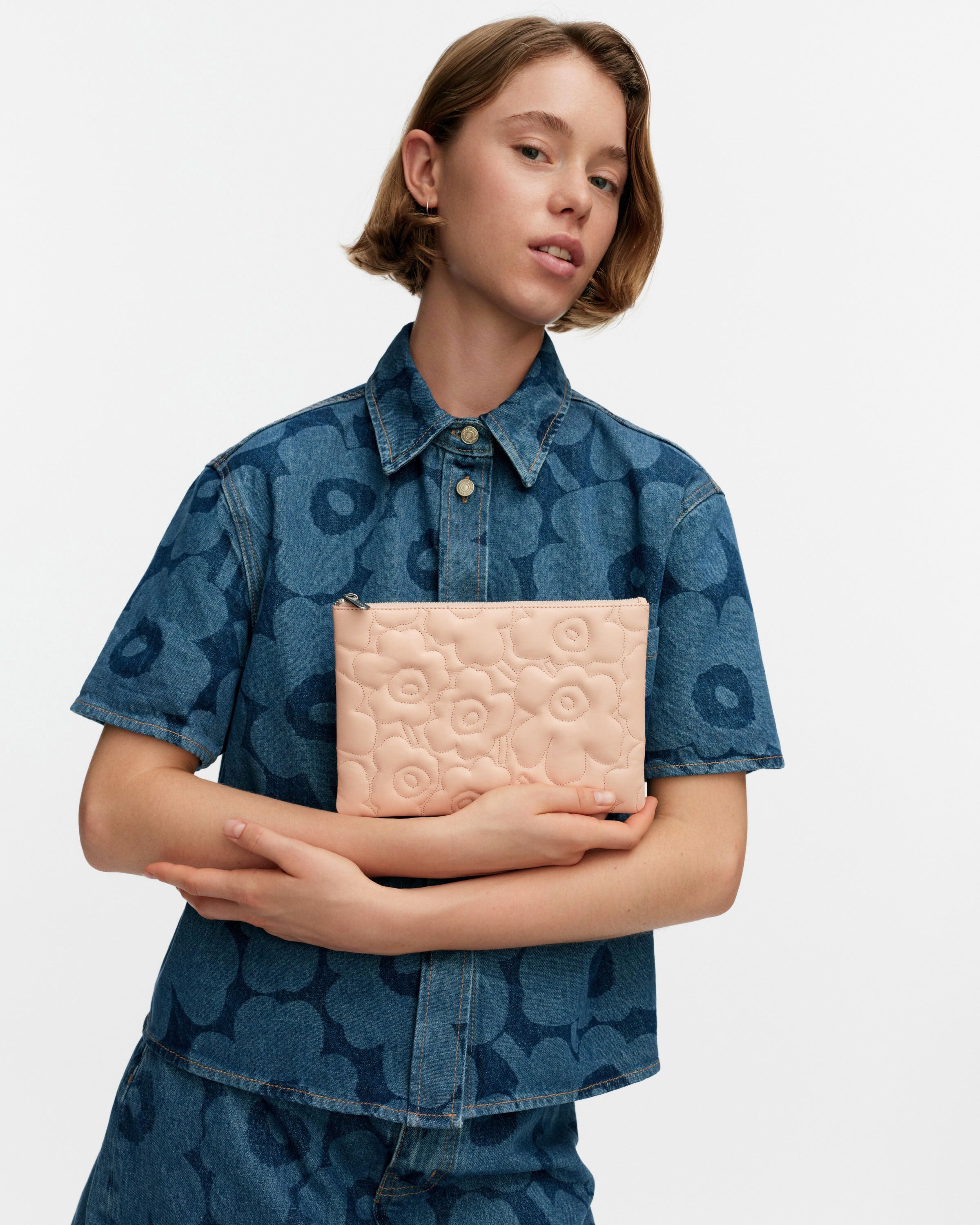 Pouch Bag Unikko Clutch light pink | Marimekko