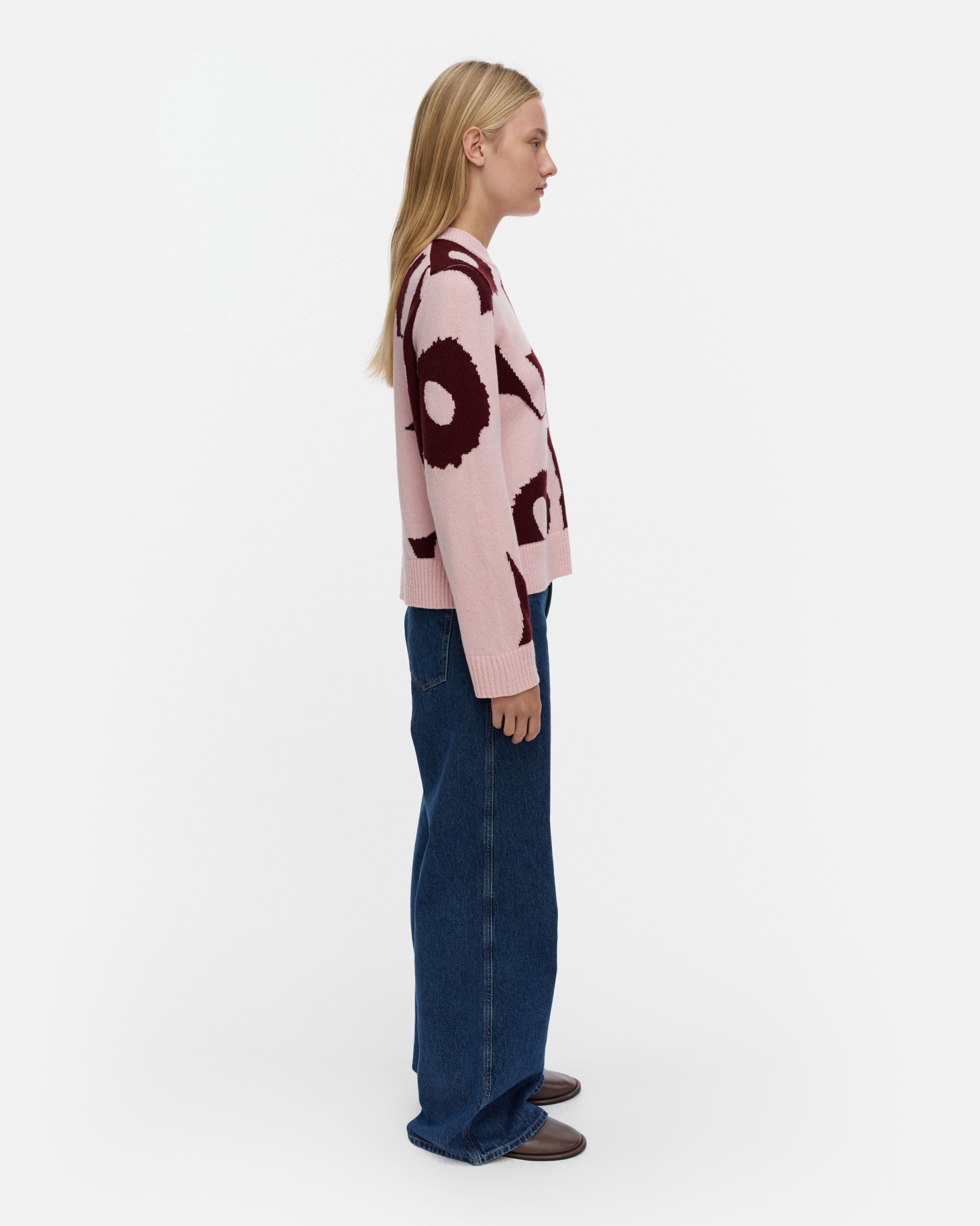 Aatto Unikko, Knitted pullover, light pink, wine red,