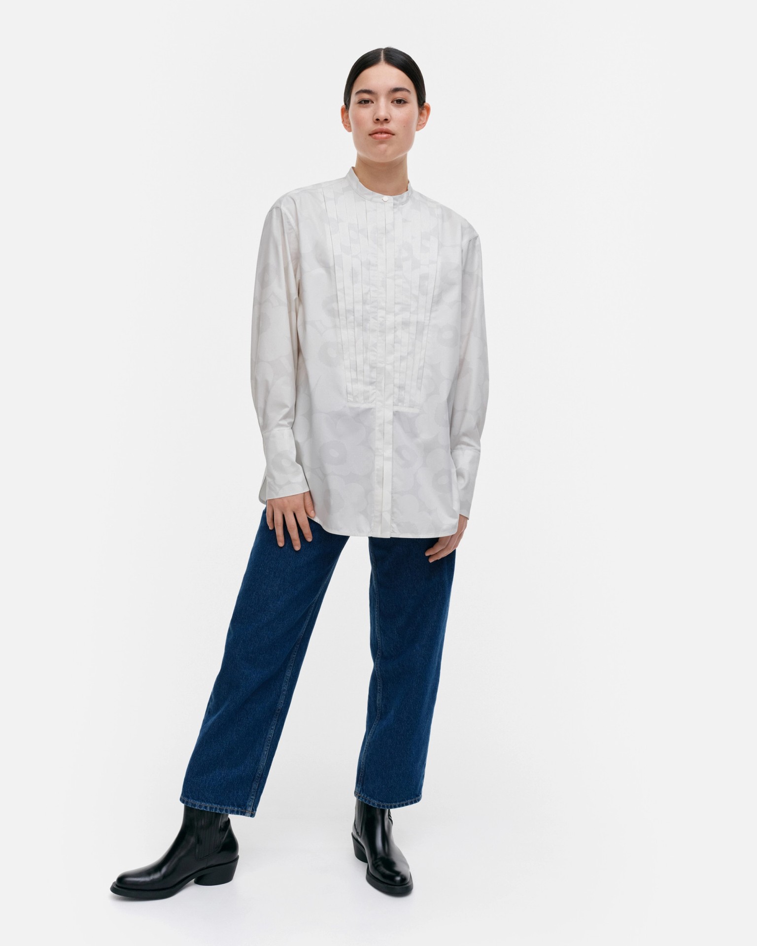 Heti Unikko, Cotton poplin shirt, off-white, light grey,