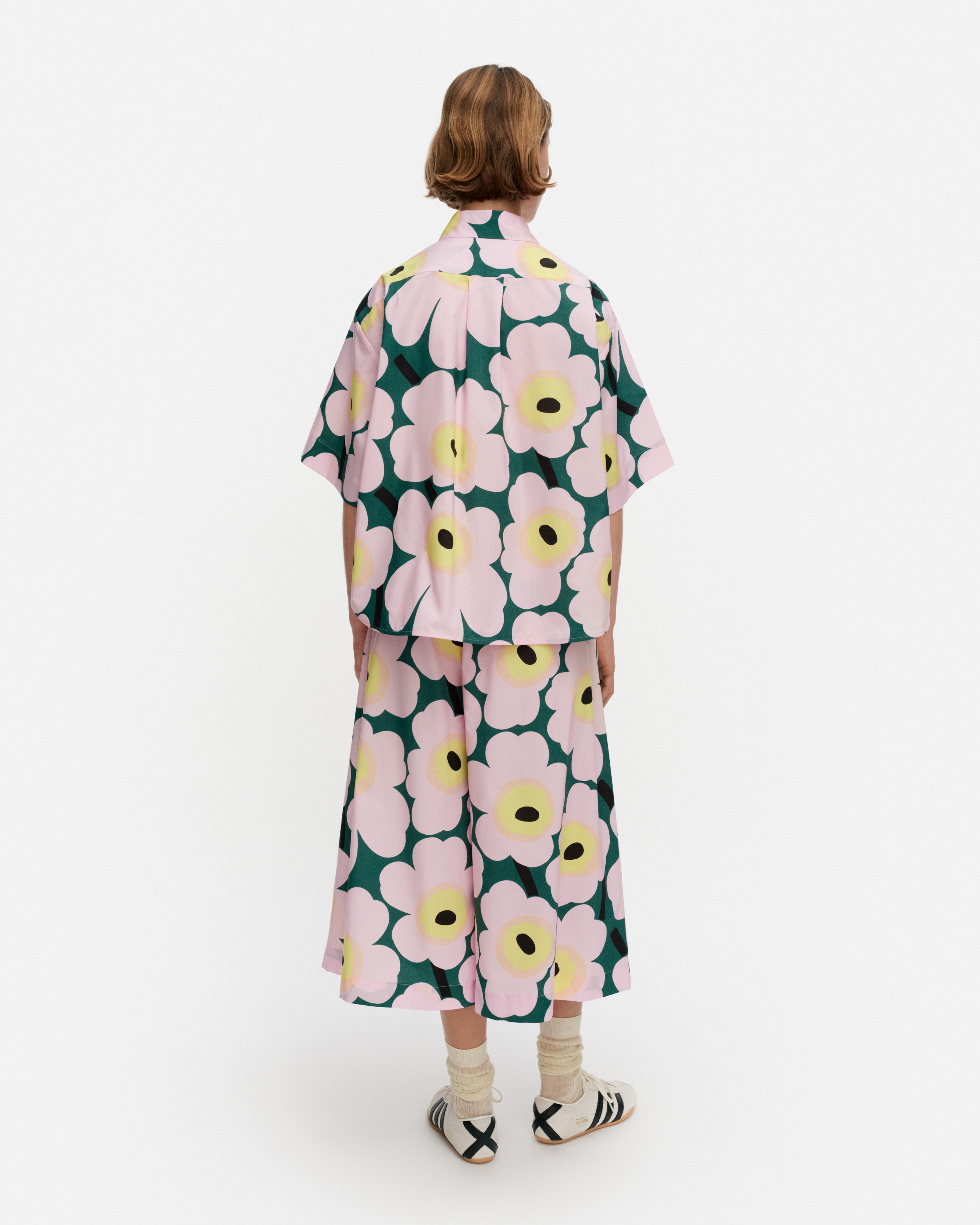 Ae Standardi Unikko, Shirt, green, pink, yellow,
