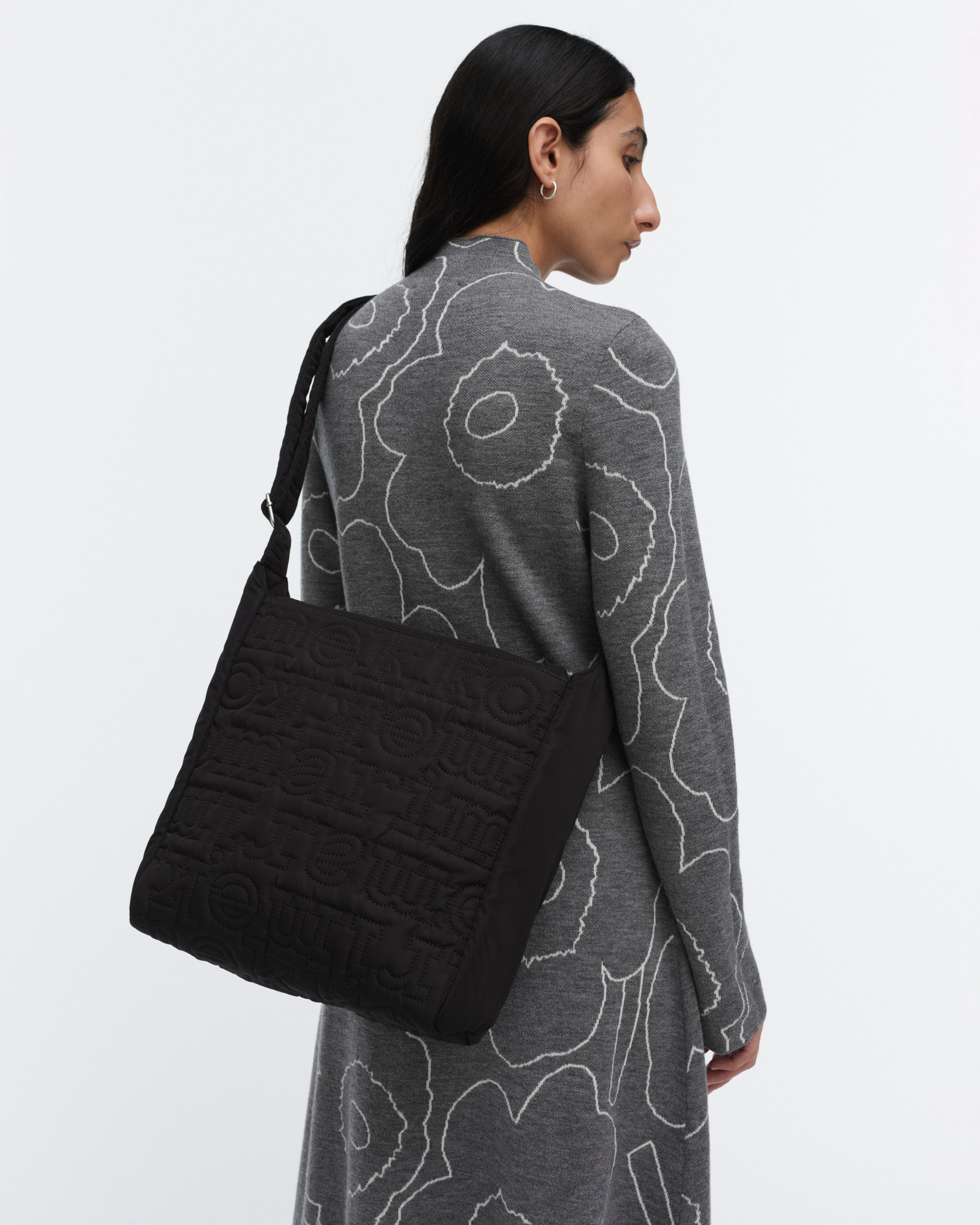 Joy Crossbody M Logo, Umhängetasche, Schwarz,