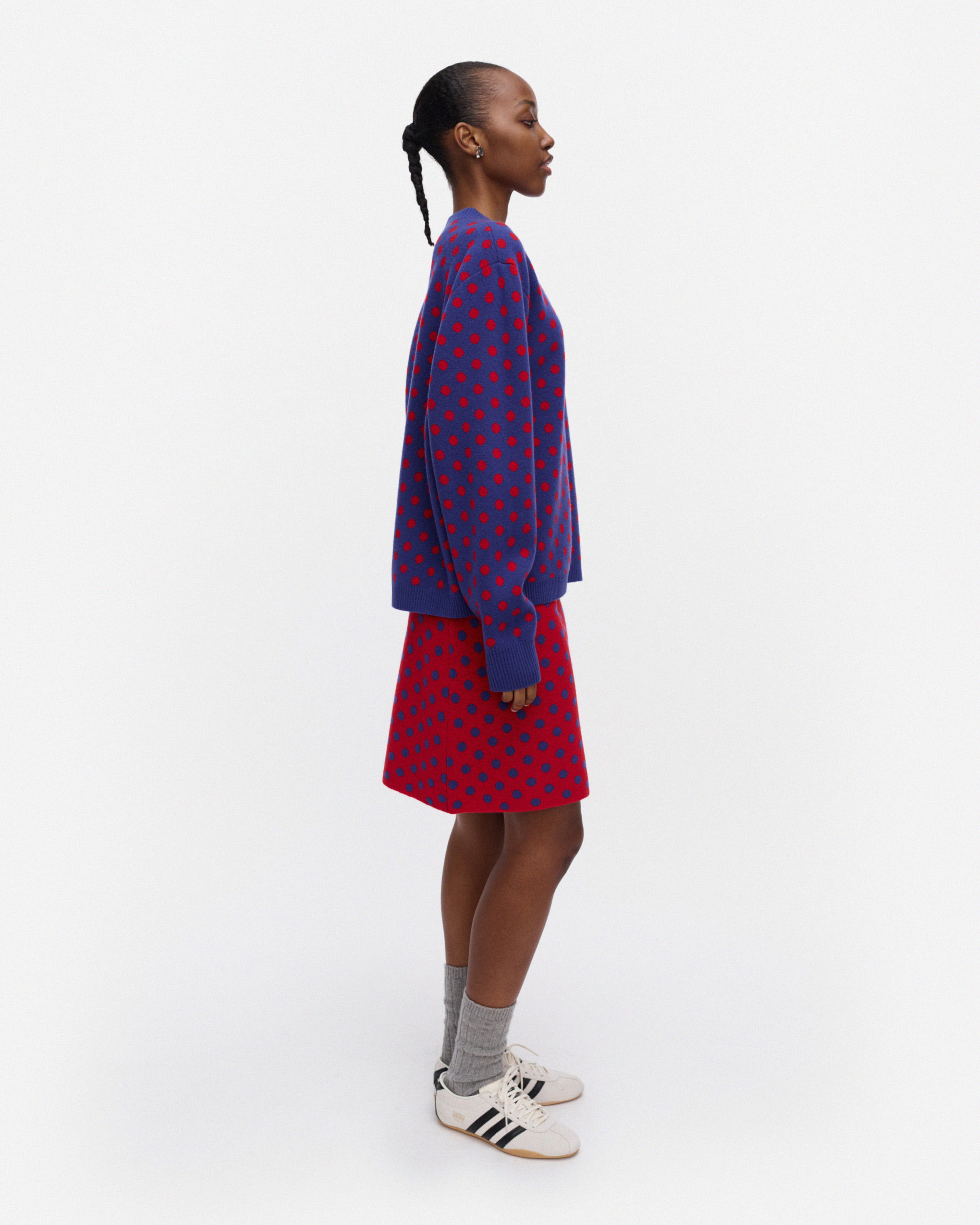 Rws Lepoilu Pallo, Kioski knitted pullover, blue, red,