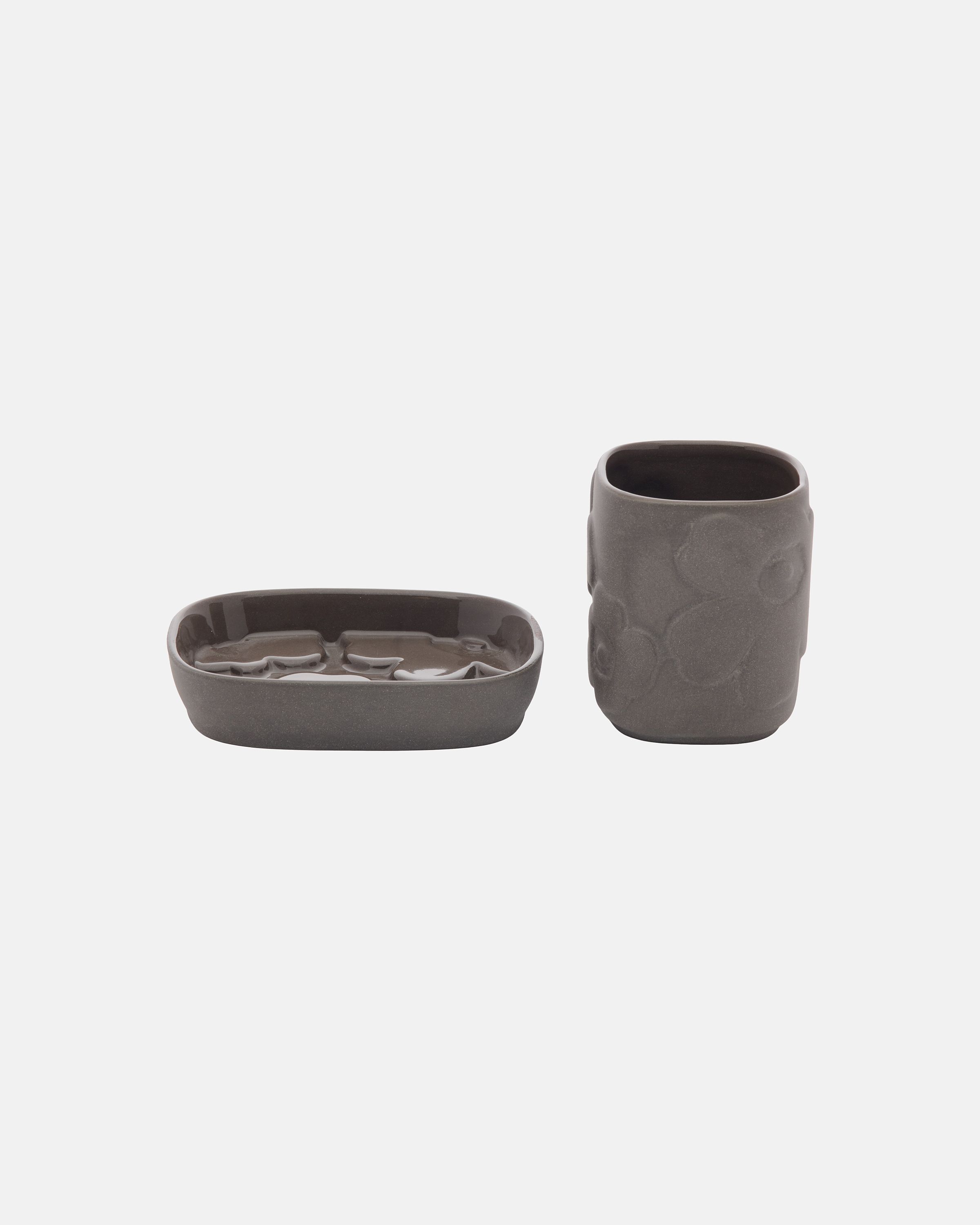 Unikko Bathroom accessory set volcanic rock | Marimekko