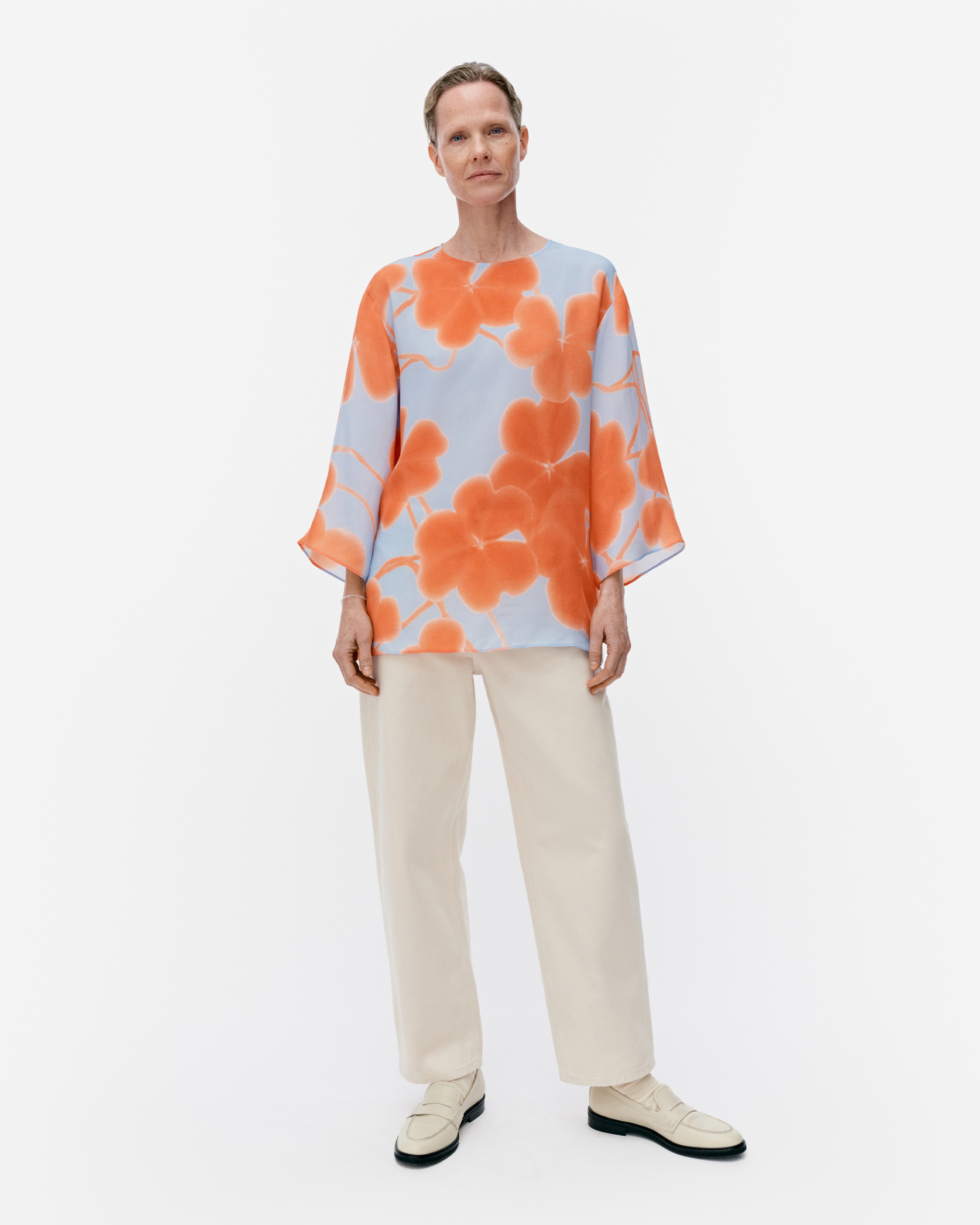 Oaja Ketunleipä, Shirt, light blue, orange, light pink,