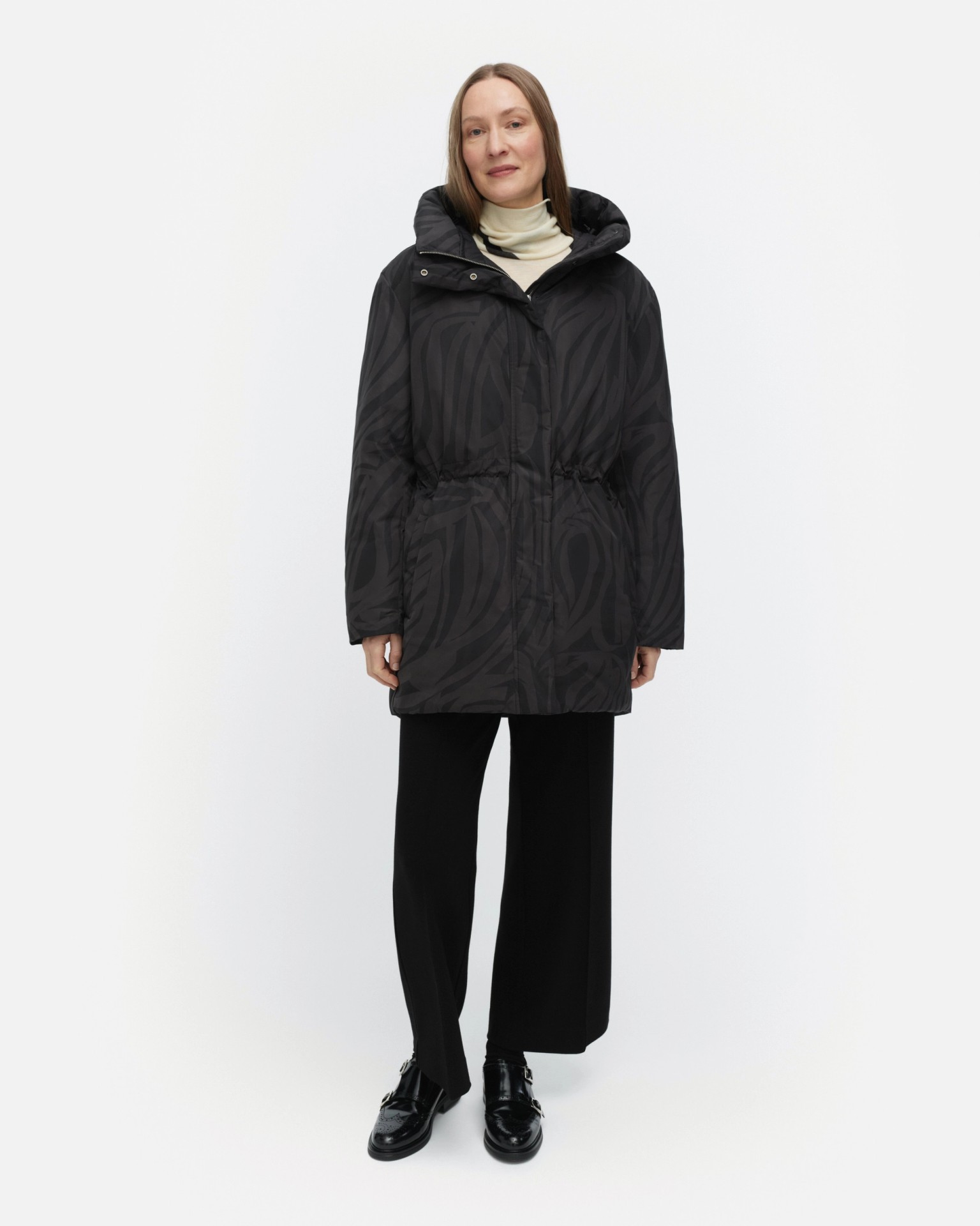 Käännös Jokuraita, Down coat, black, dark grey,