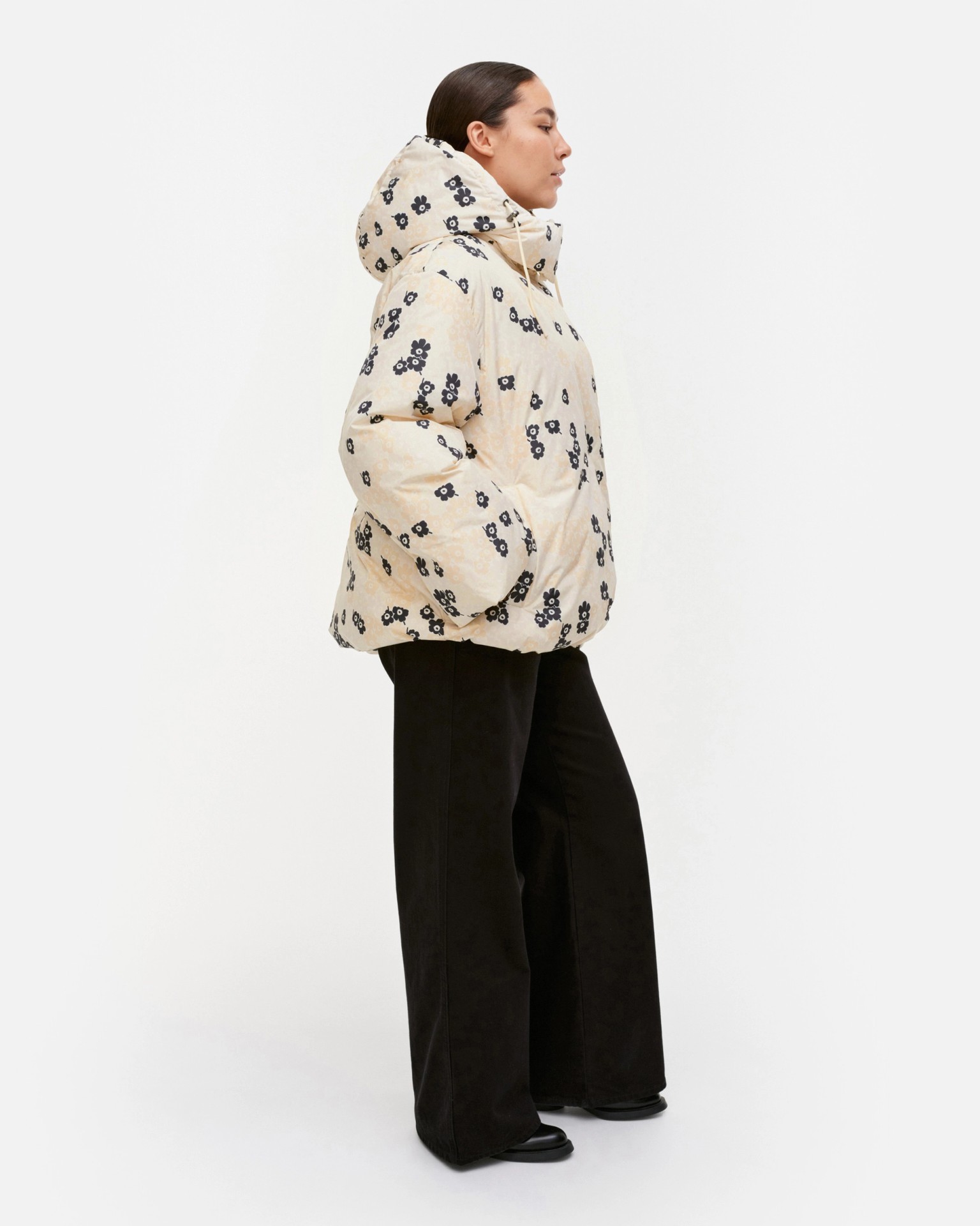 Toppa Pikkuinen Unikko, Down coat, light yellow, black, beige,