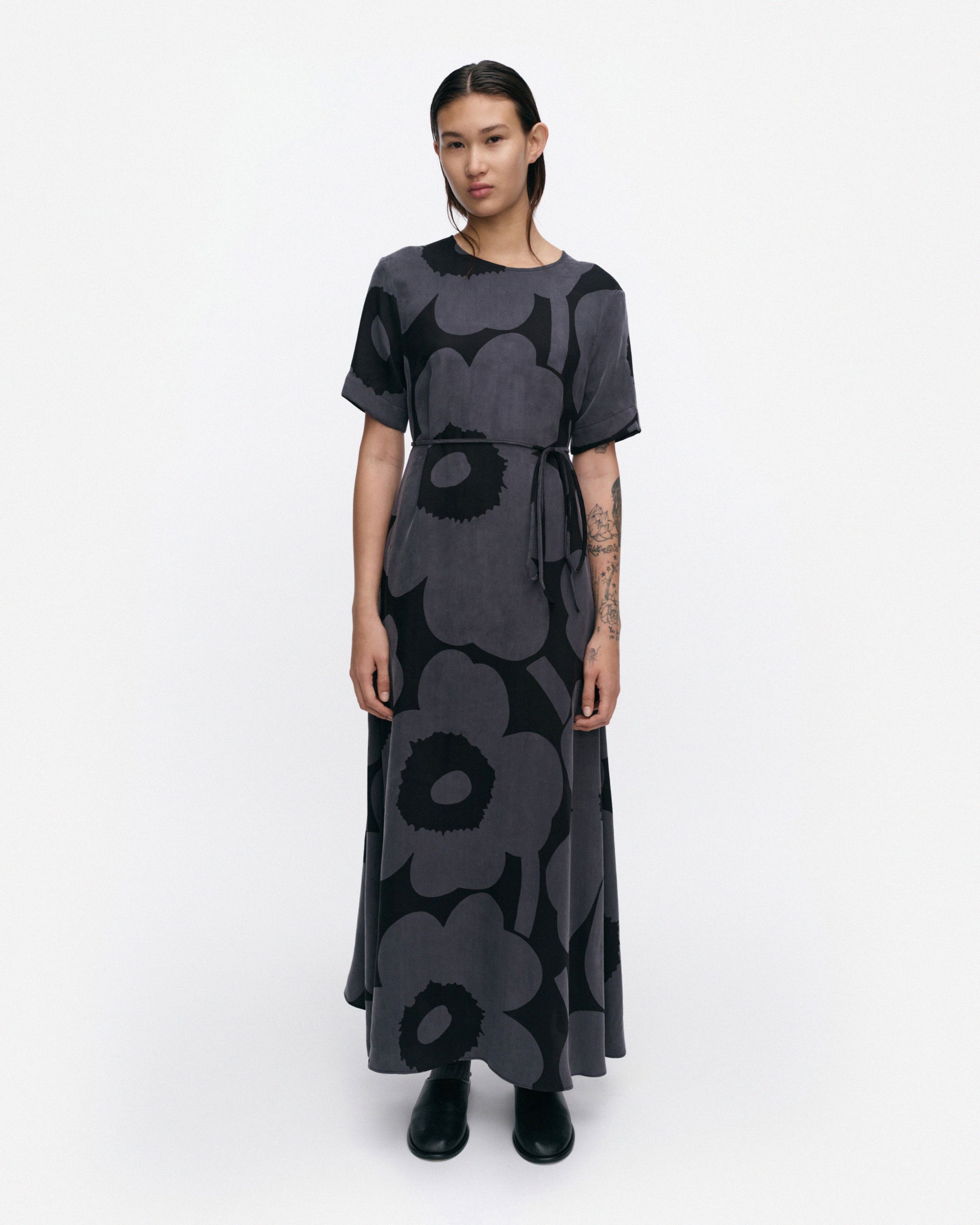 Taipale Unikko Dress bluish grey, black | Marimekko