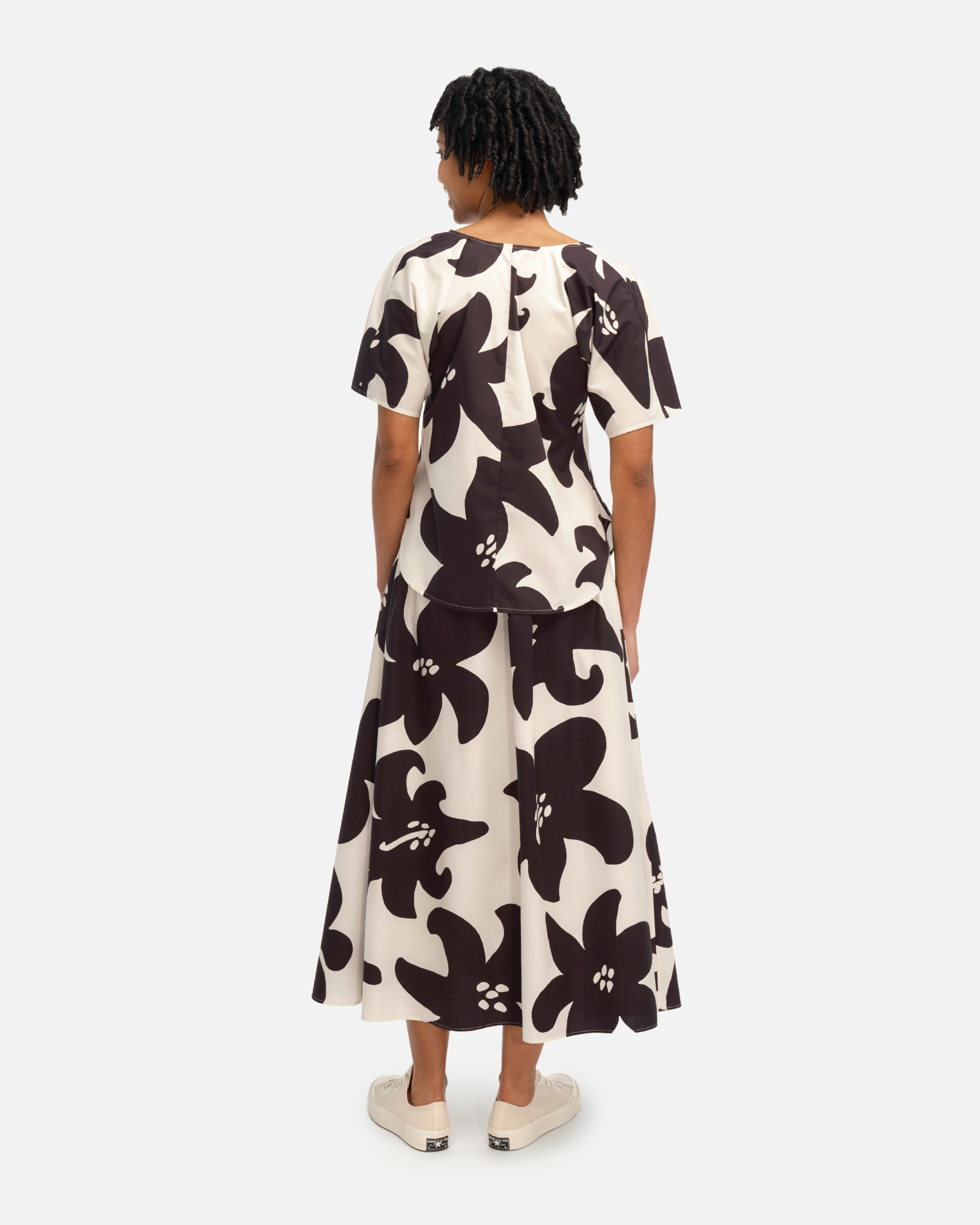 Freja Villinarsissi Shirt