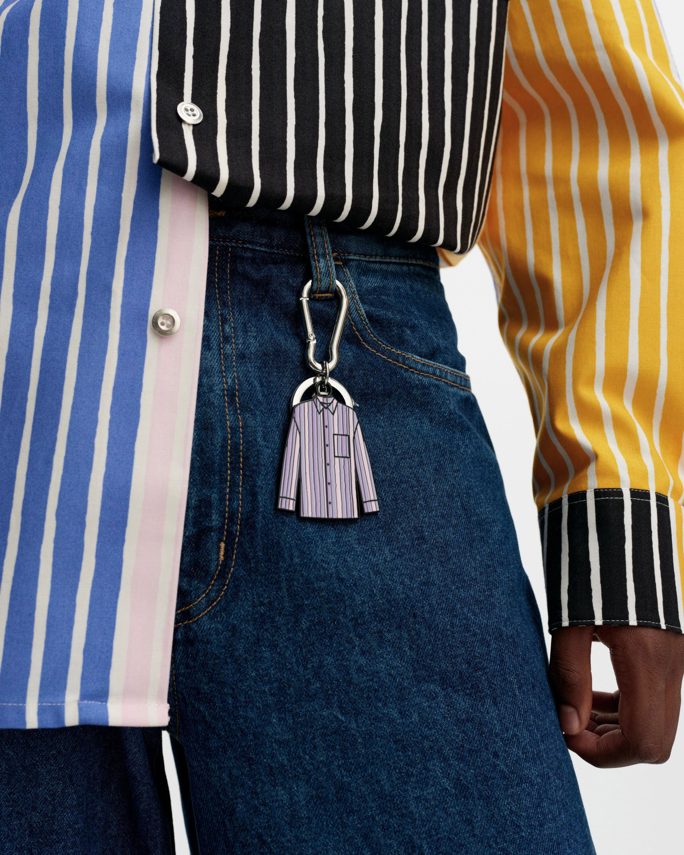 Vekku Kioski key chain green, light pink | Marimekko