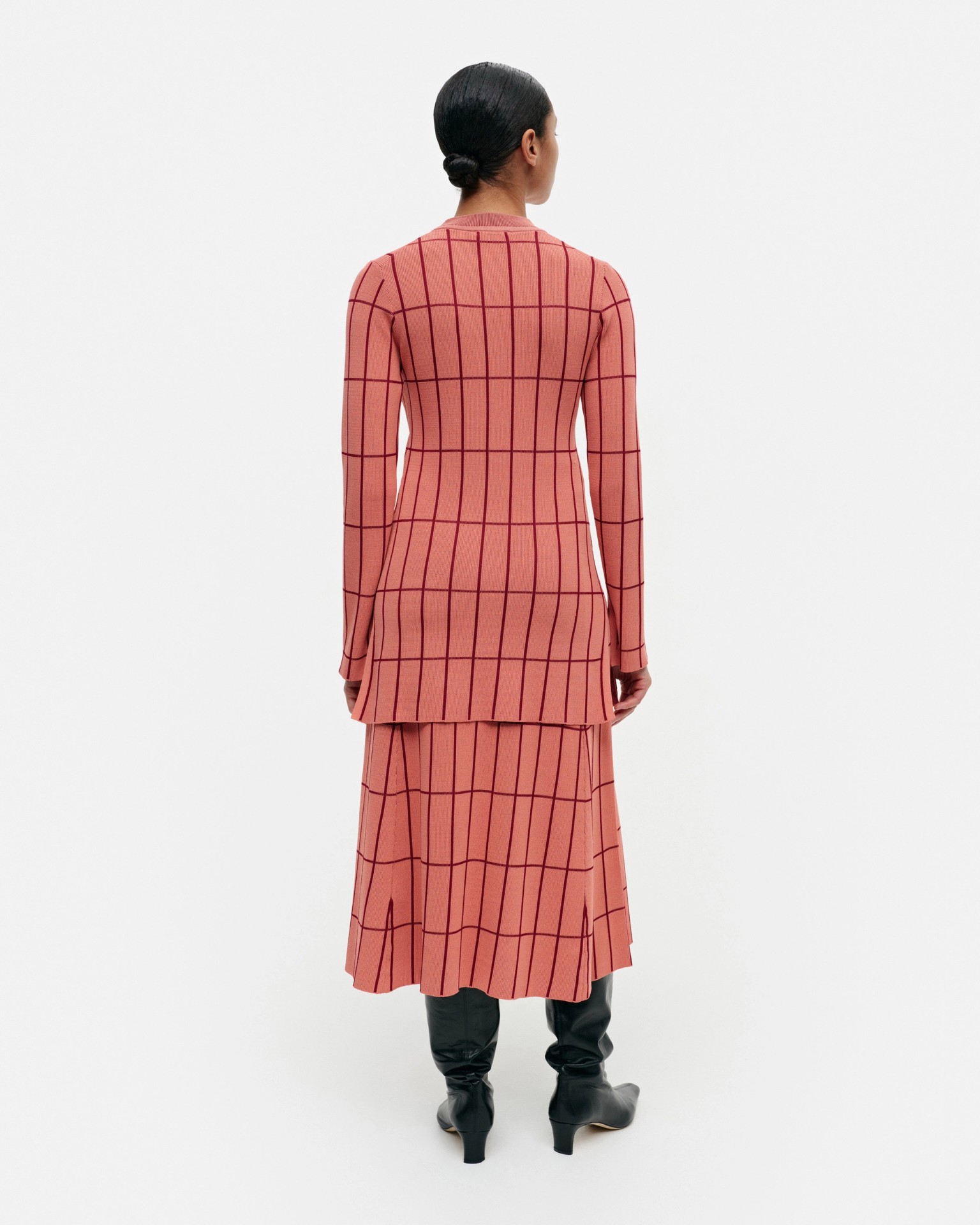 Konteksti Tiiliskivi, Knitted tunic, peach, burgundy,