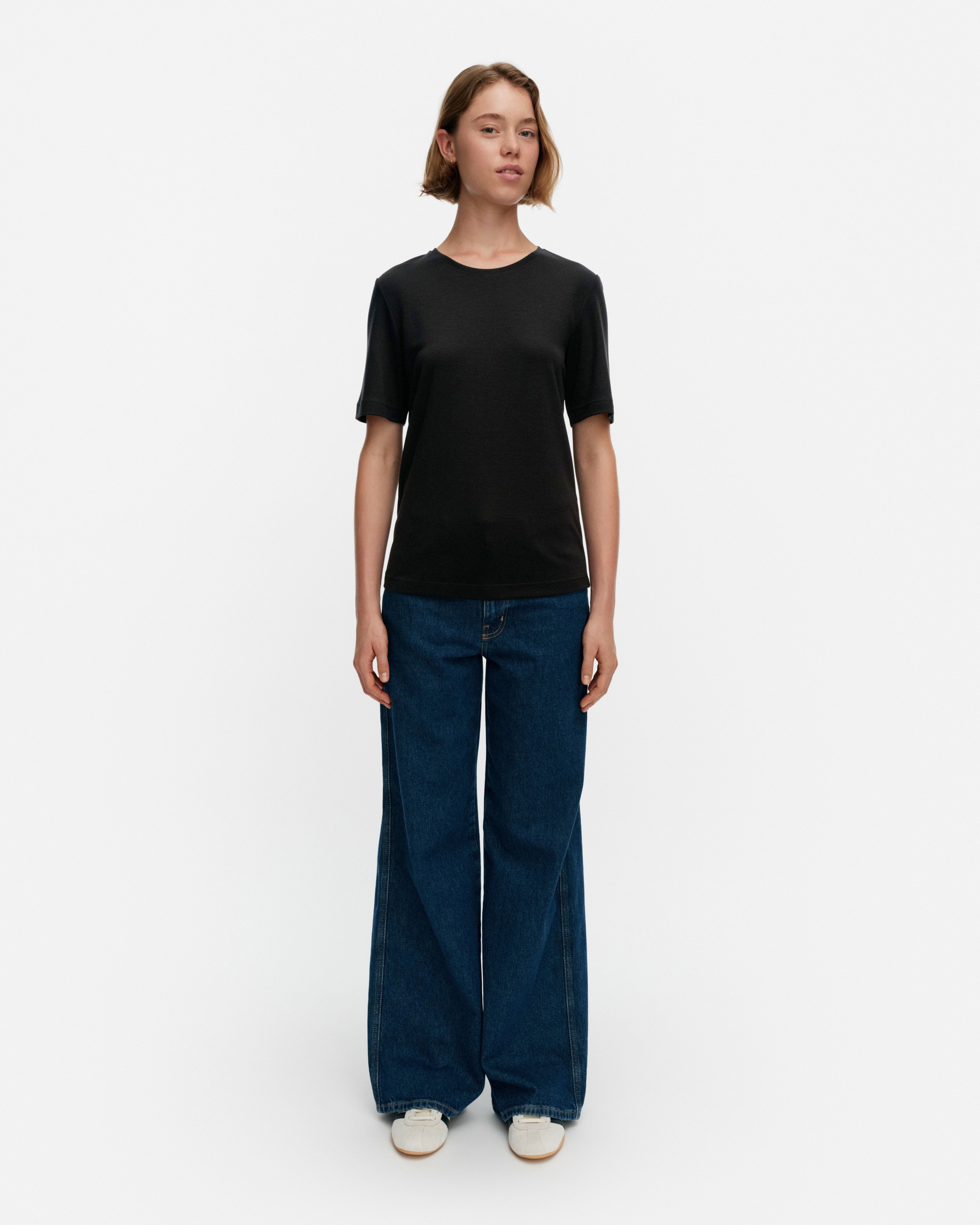 Keveys, T-shirt, black,