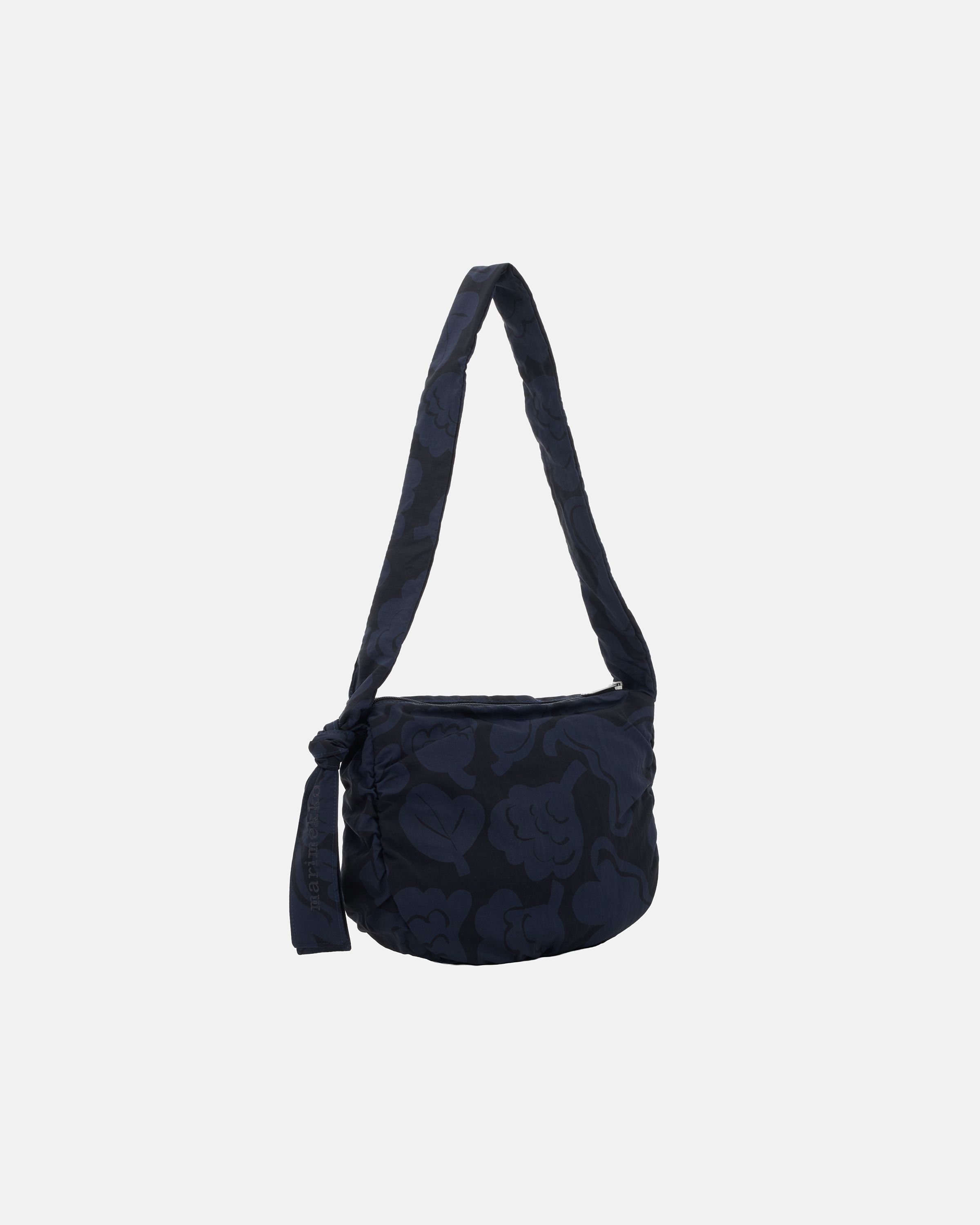 Pikku Karla shoulder bag black | Marimekko