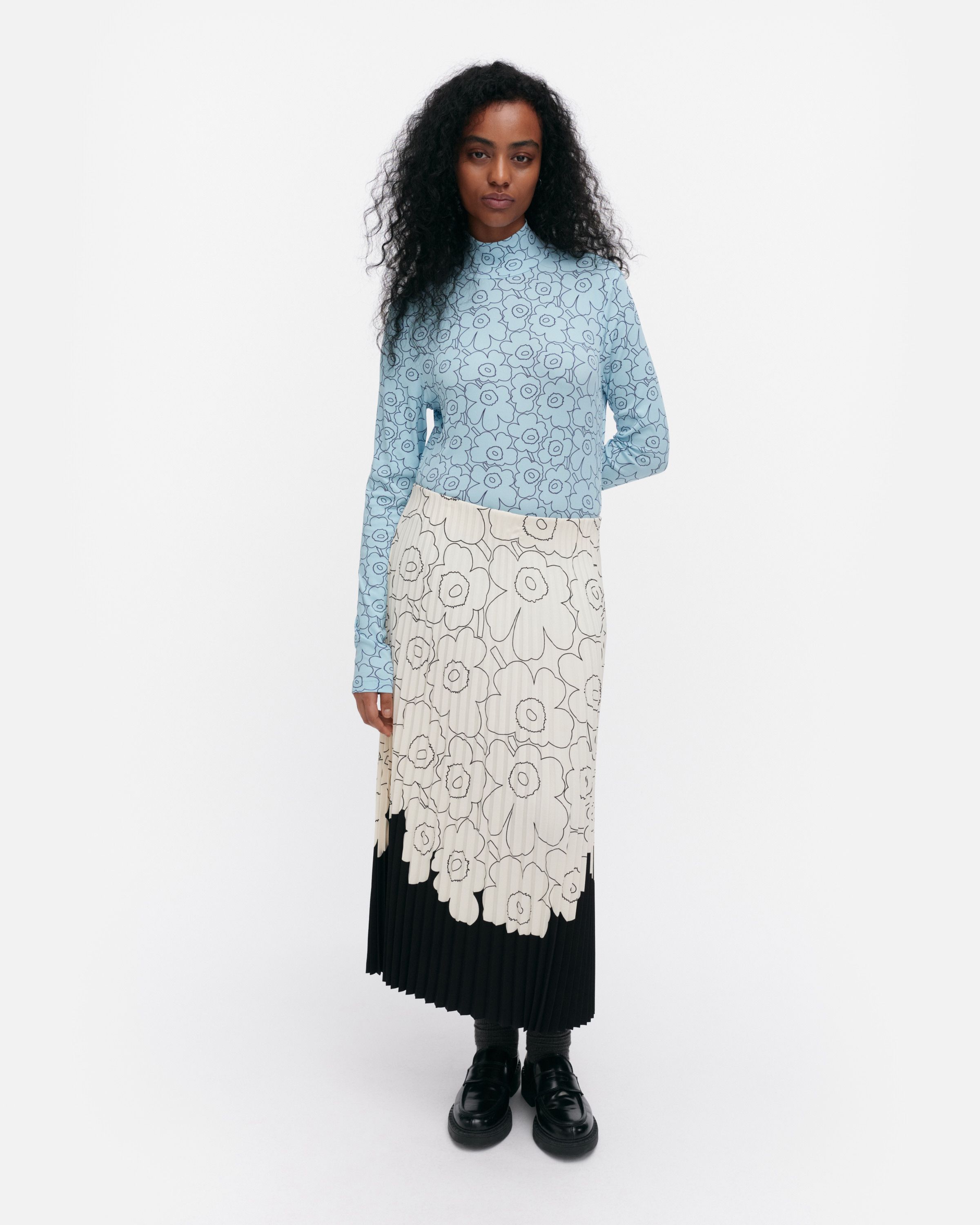 【25AW】marimekko マリメッコ/Solmia Piirto Unikko カットソー Solmia Piirto Unikko Turtleneck shirt | Marimekko