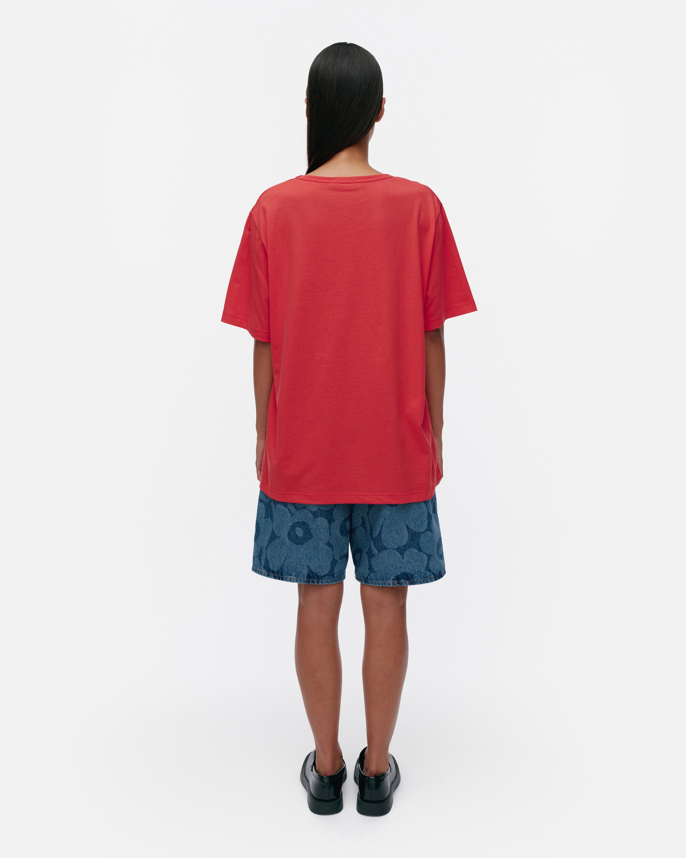 ☆ marimekko ☆ Vihne Piirto Unikko Placement 340 - Tシャツ Vihne Piirto Unikko Placement Tシャツ | Maija Isola