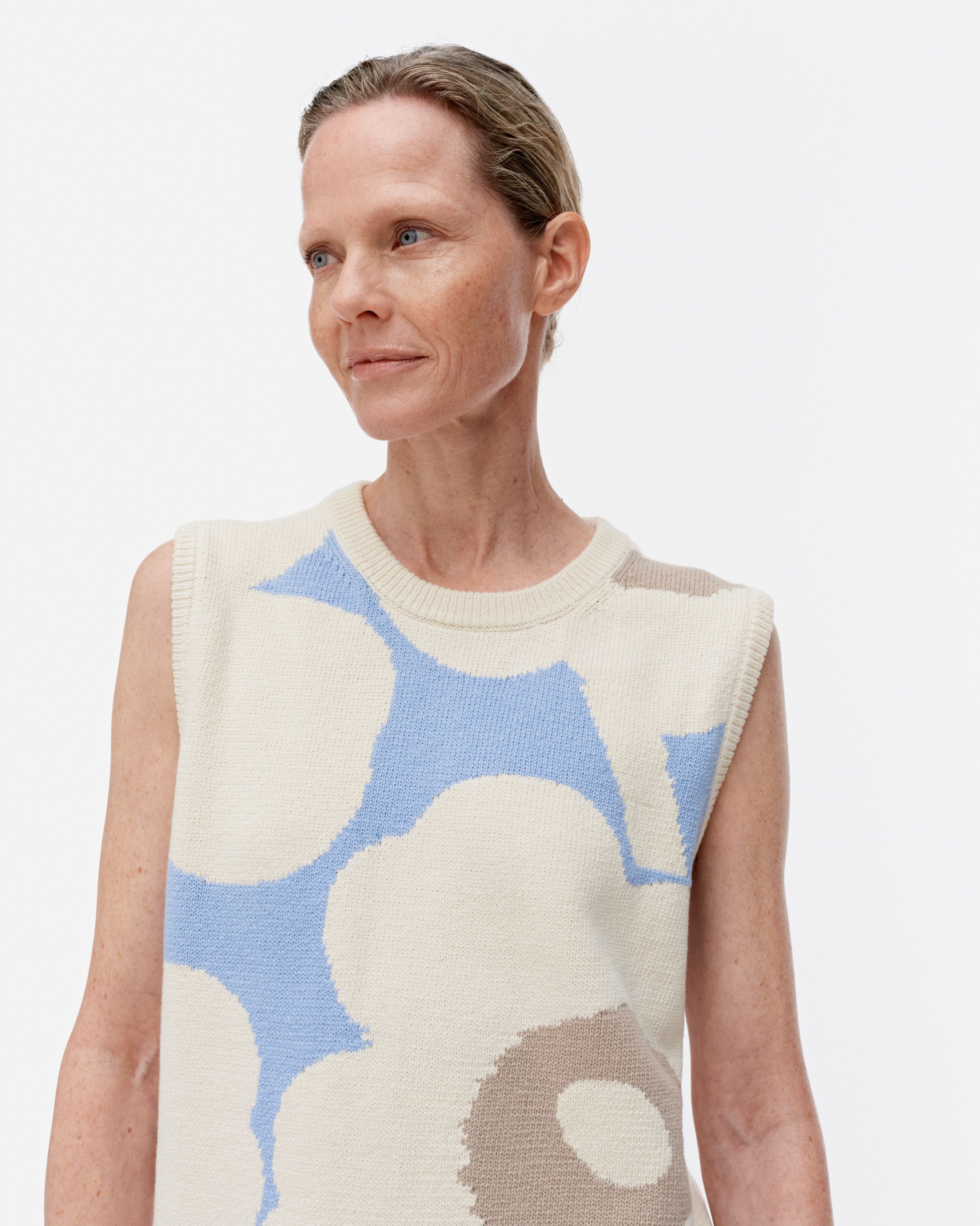 Pioneeri Unikko Knitted vest | Marimekko