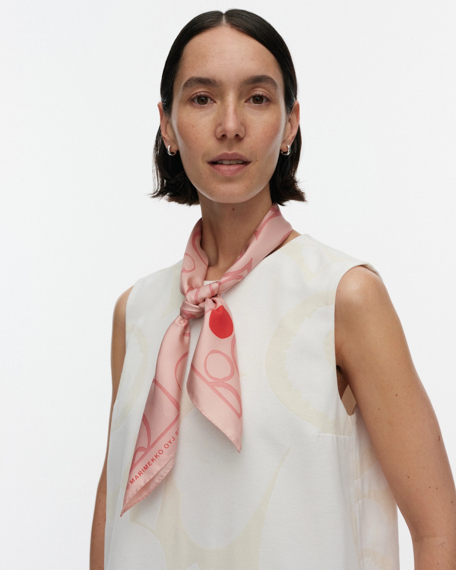 Lauhtua Keidas Silk scarf