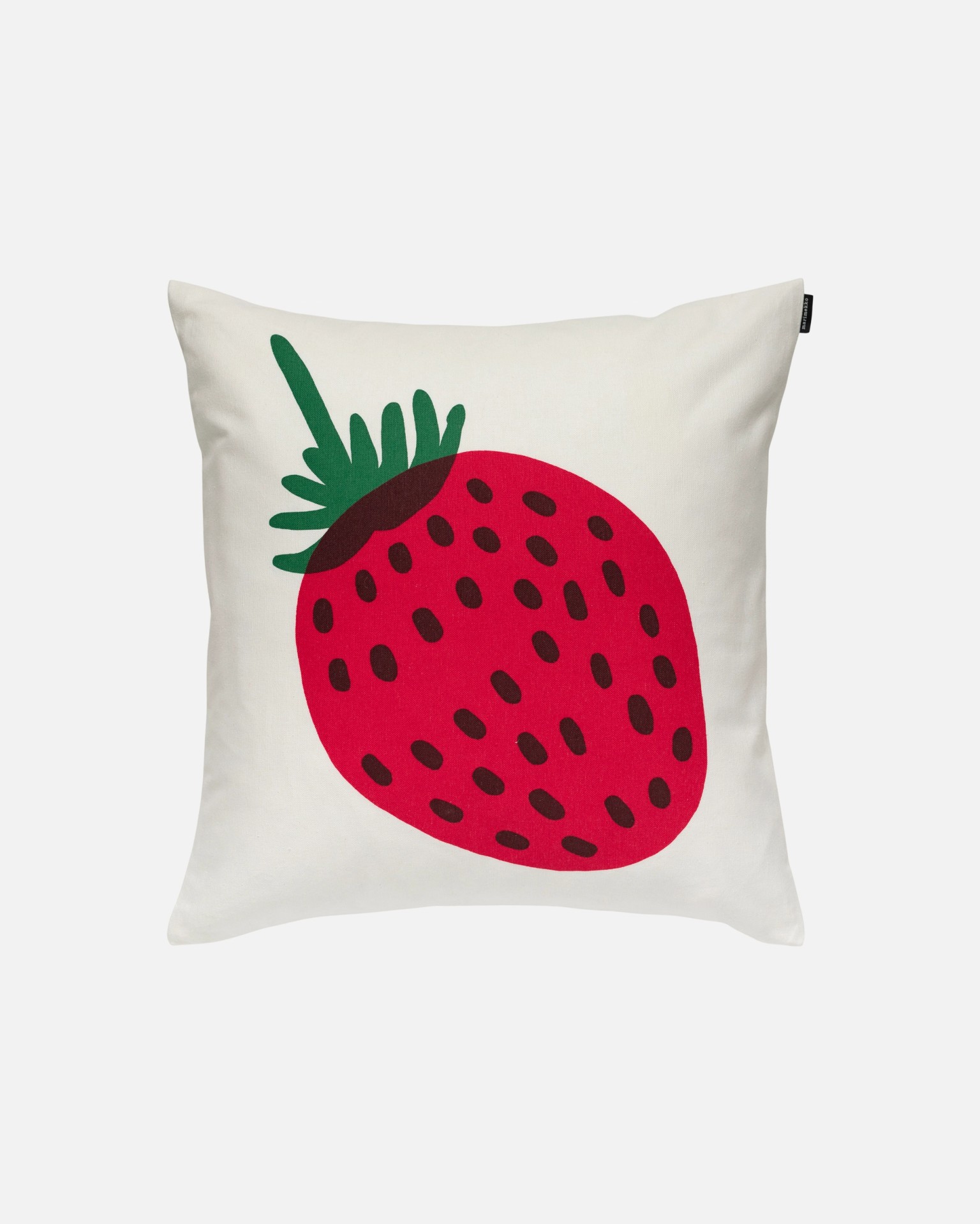 Mansikka placement Cushion cover 50x50 cm | Marimekko, image size:1536x1920