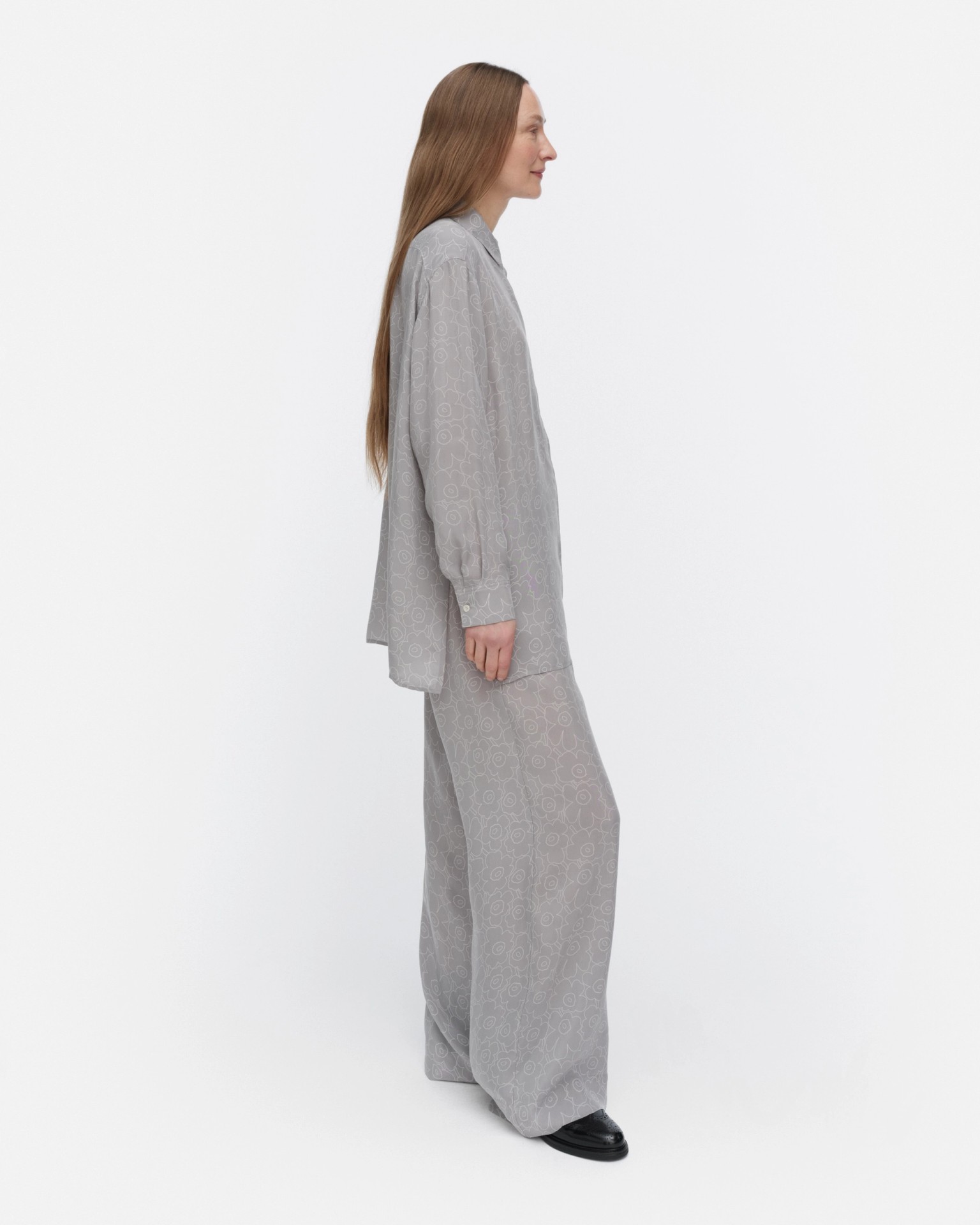 Oanet Piirto Unikko, Cupro trousers, grey, light grey,