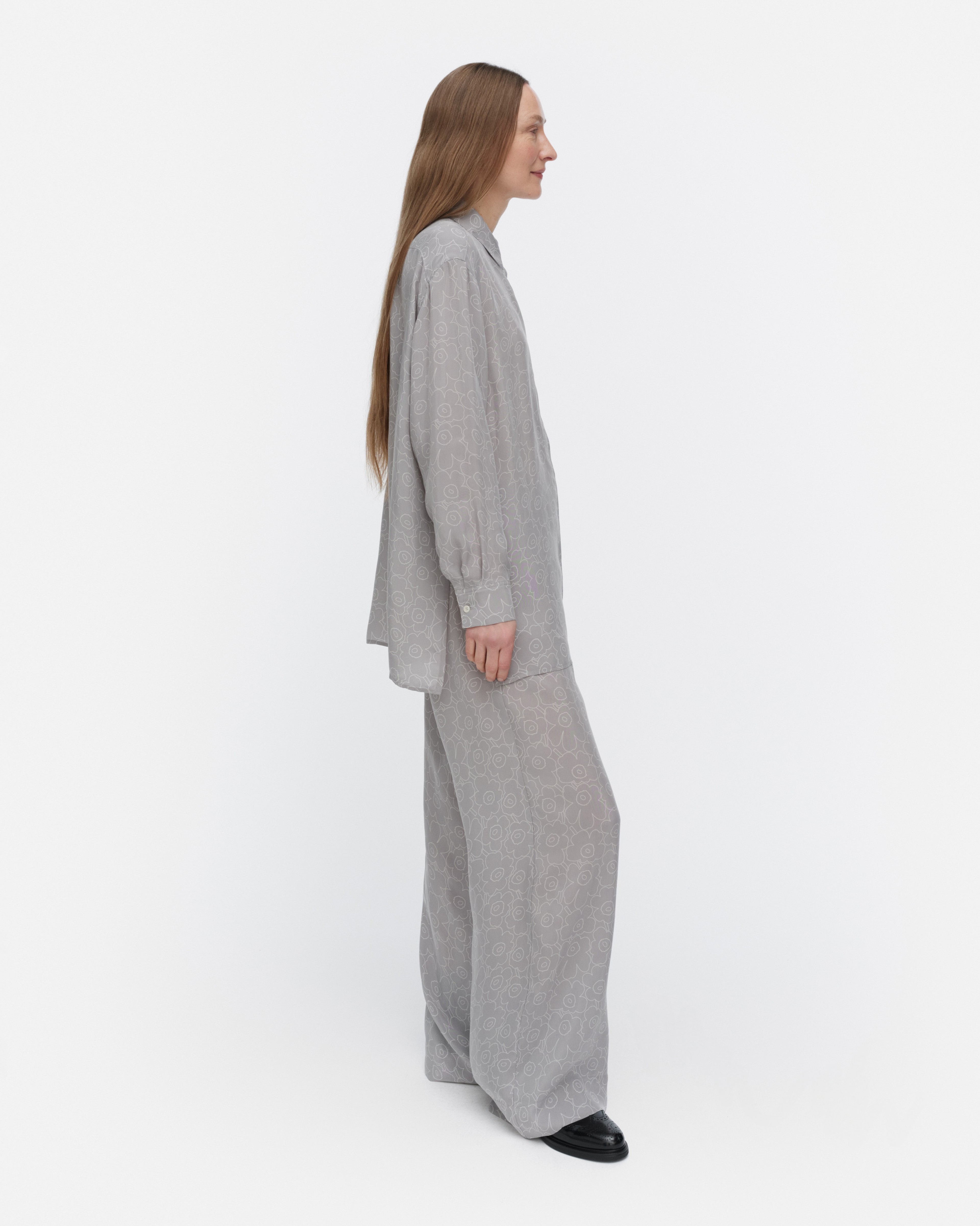 Oanet Piirto Unikko, Cupro trousers, grey, light grey,
