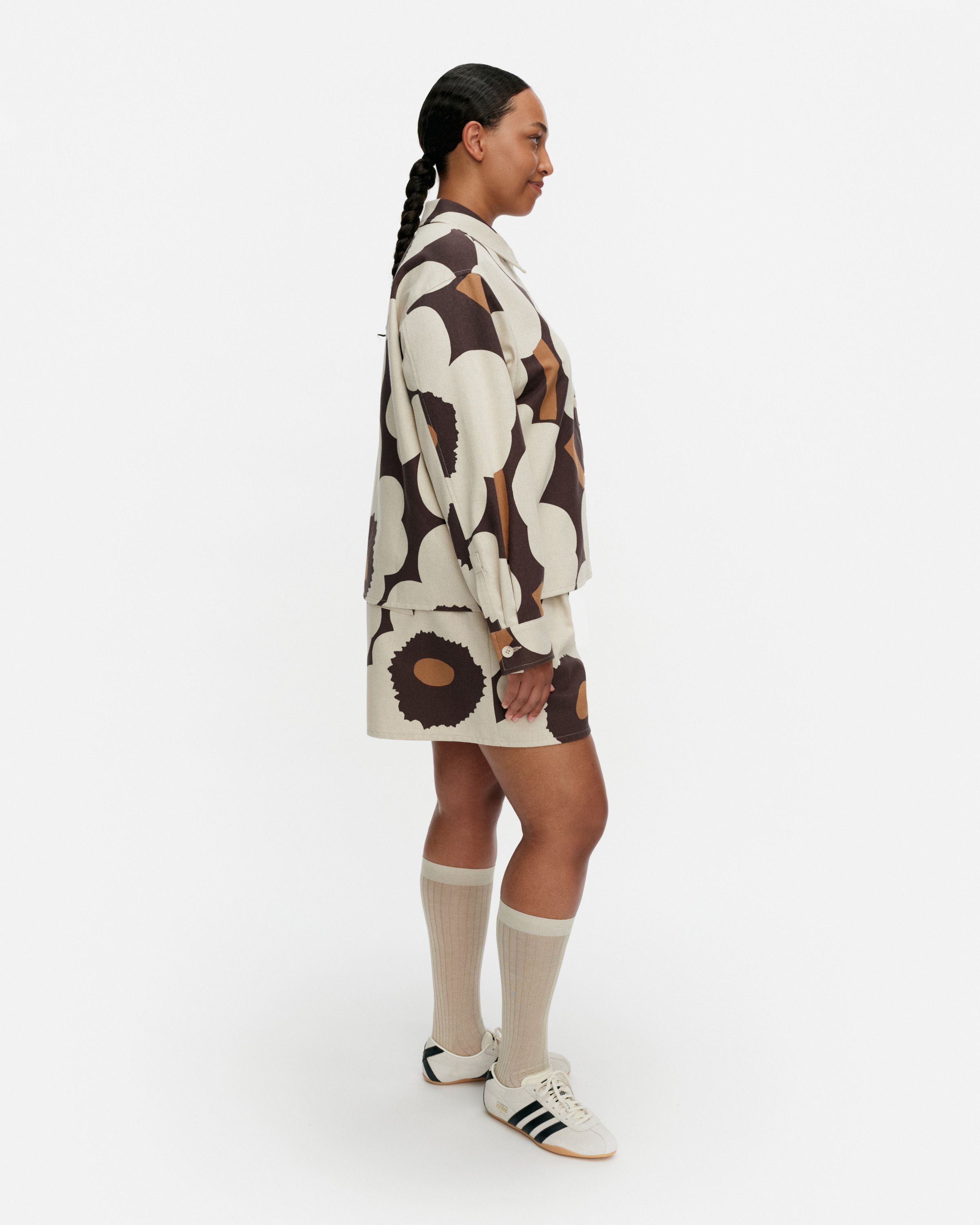 marimekko - PAPAJO プルオーバー Pilkkoa Unikko Overshirt light beige, black, brown | Marimekko