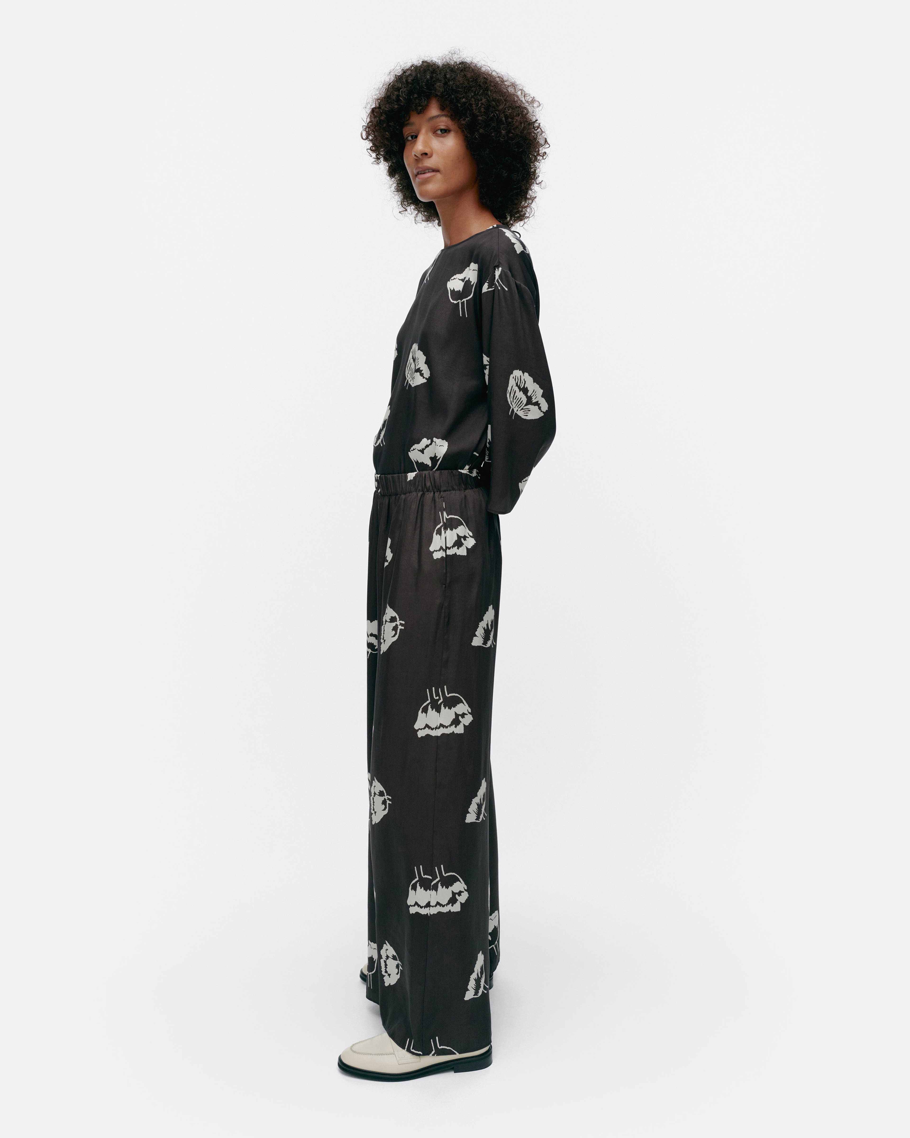 Eranto Myski, Trousers, black, off white,