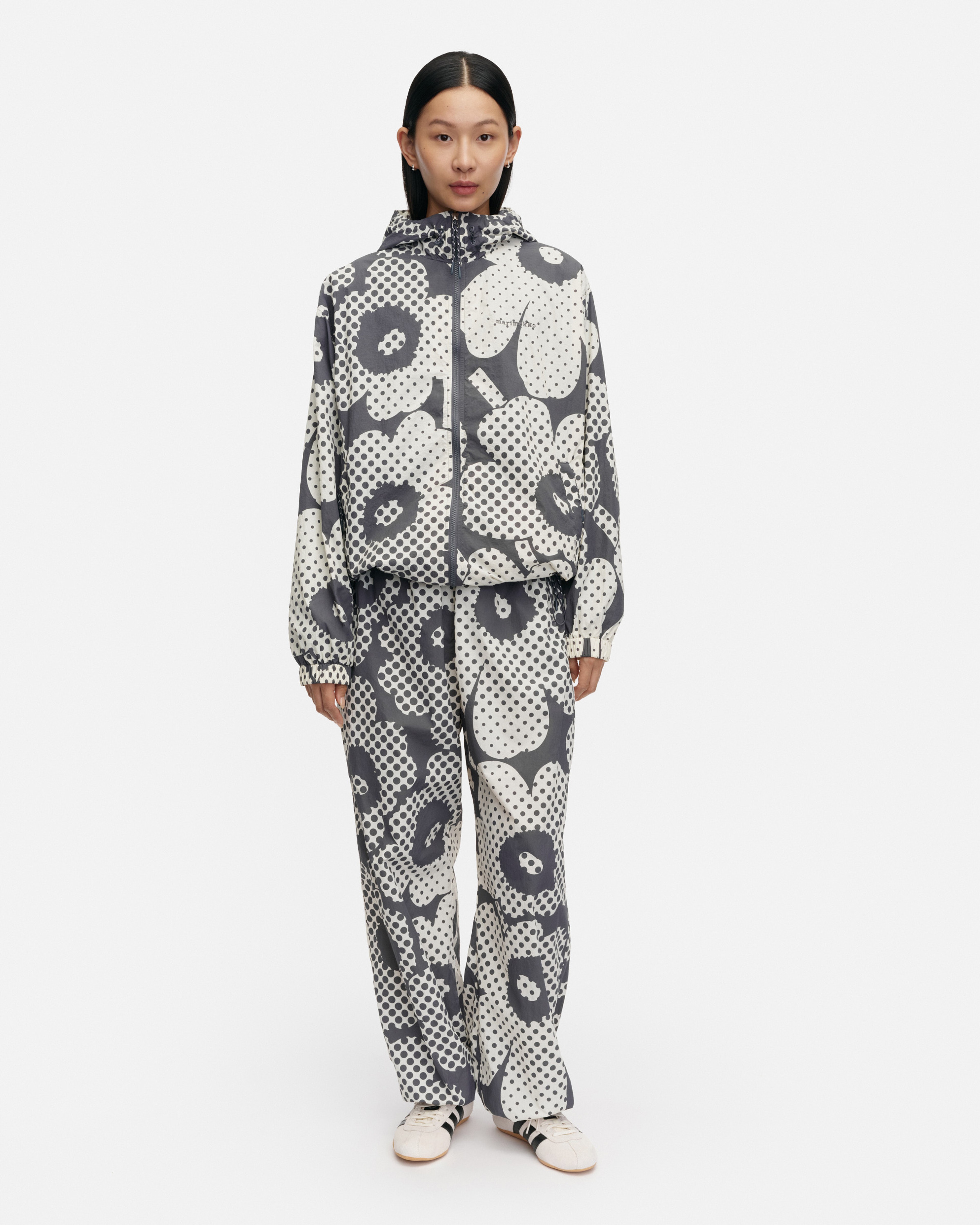 Sattuma Unikko, Kioski activewear coat, dark grey, off white,