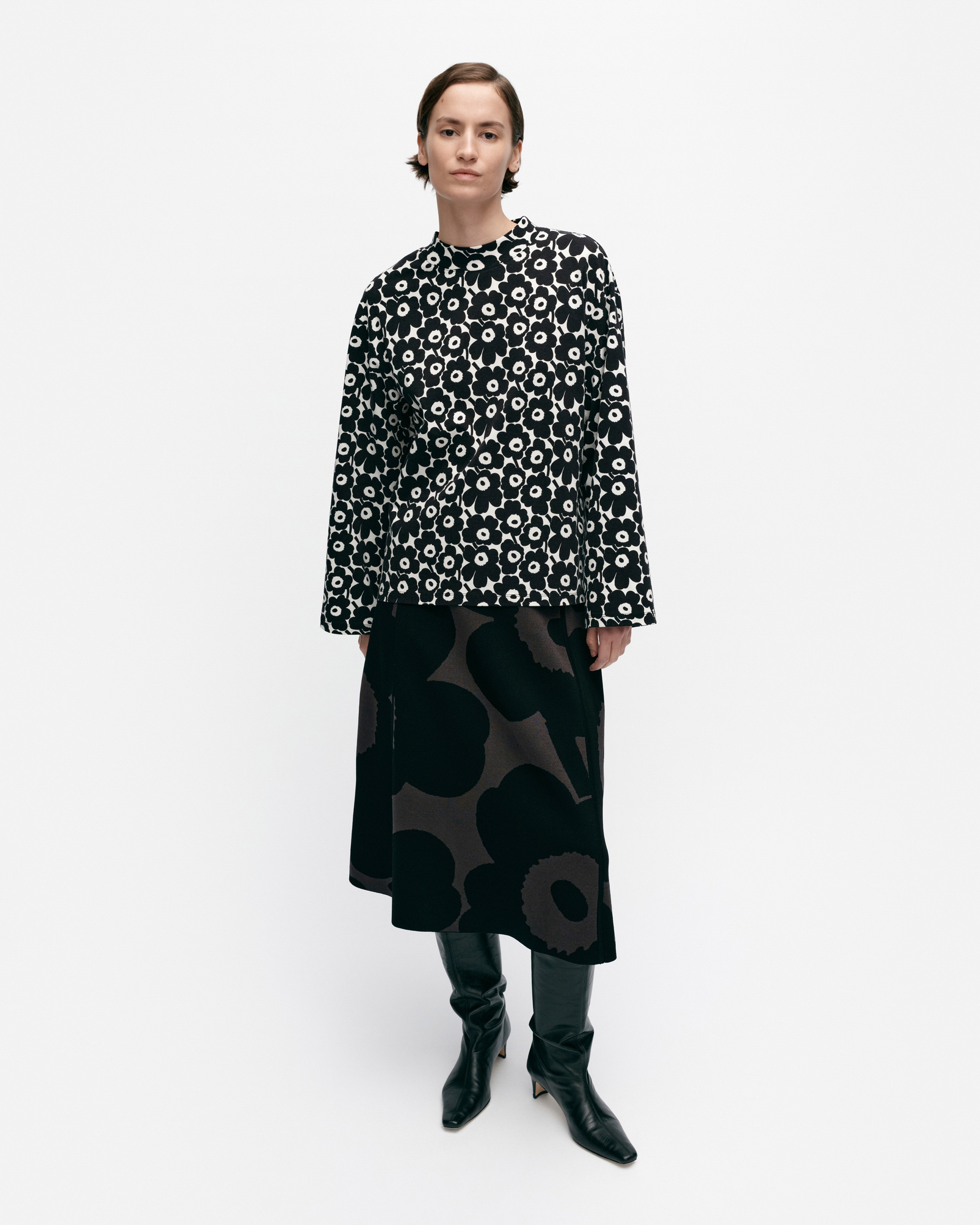 Valkea Unikko, Jersey top, off-white, black,
