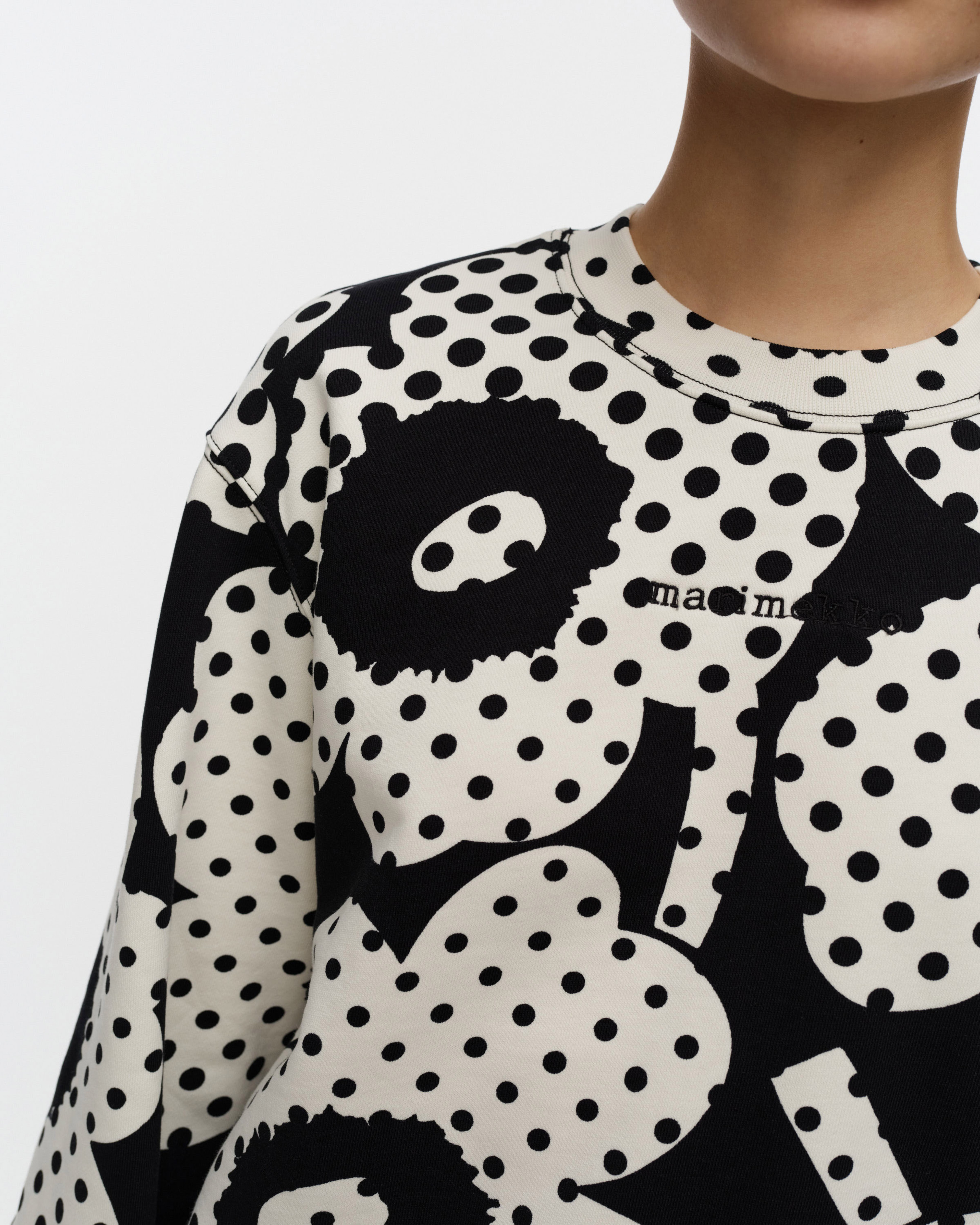 Leiot Unikko, Kioski sweatshirt, black, off white,