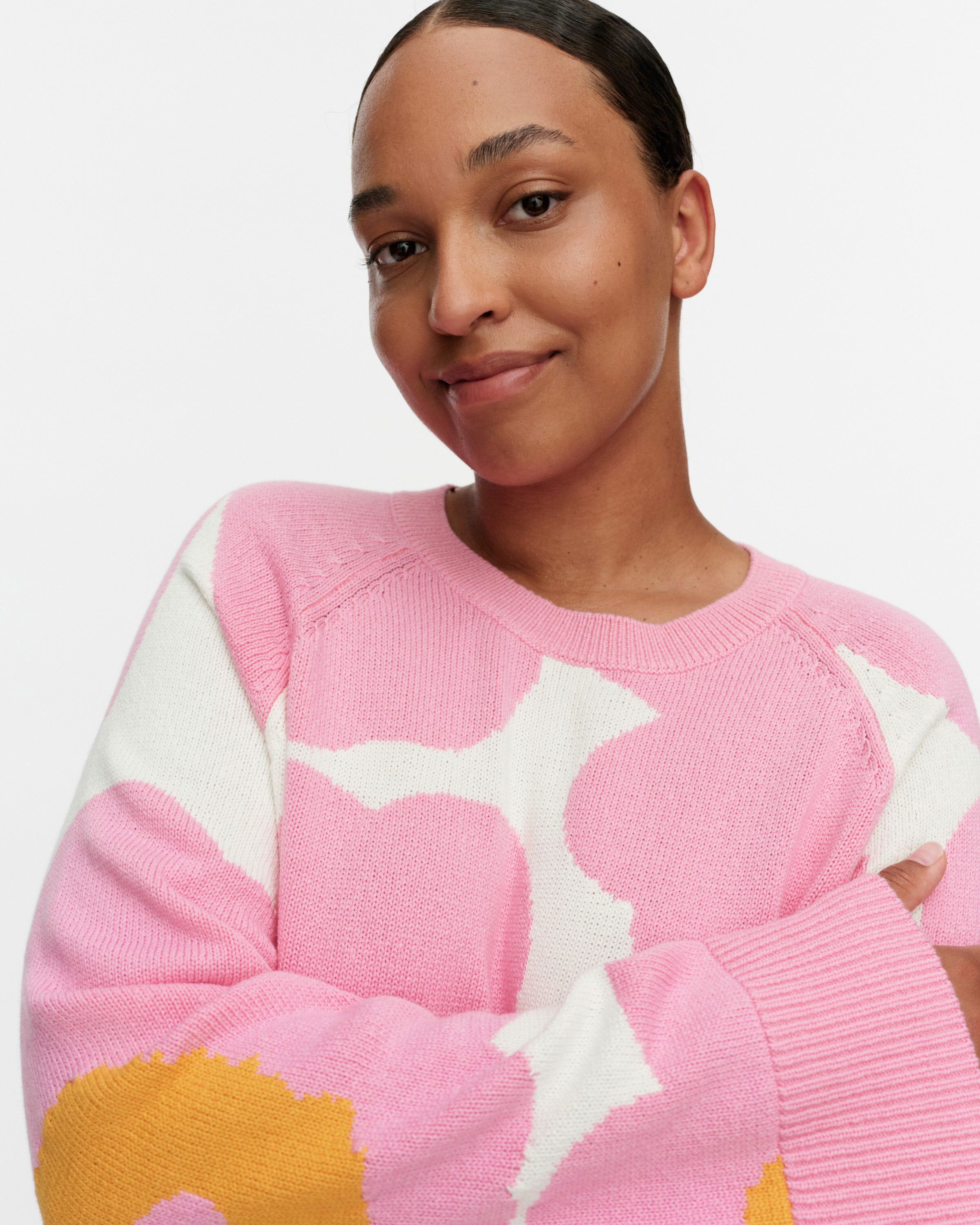 ド*ム様 Lohkare Unikko スウェット　Marimekko Marimekko Lohkare Unikko Sweater | Garmentory