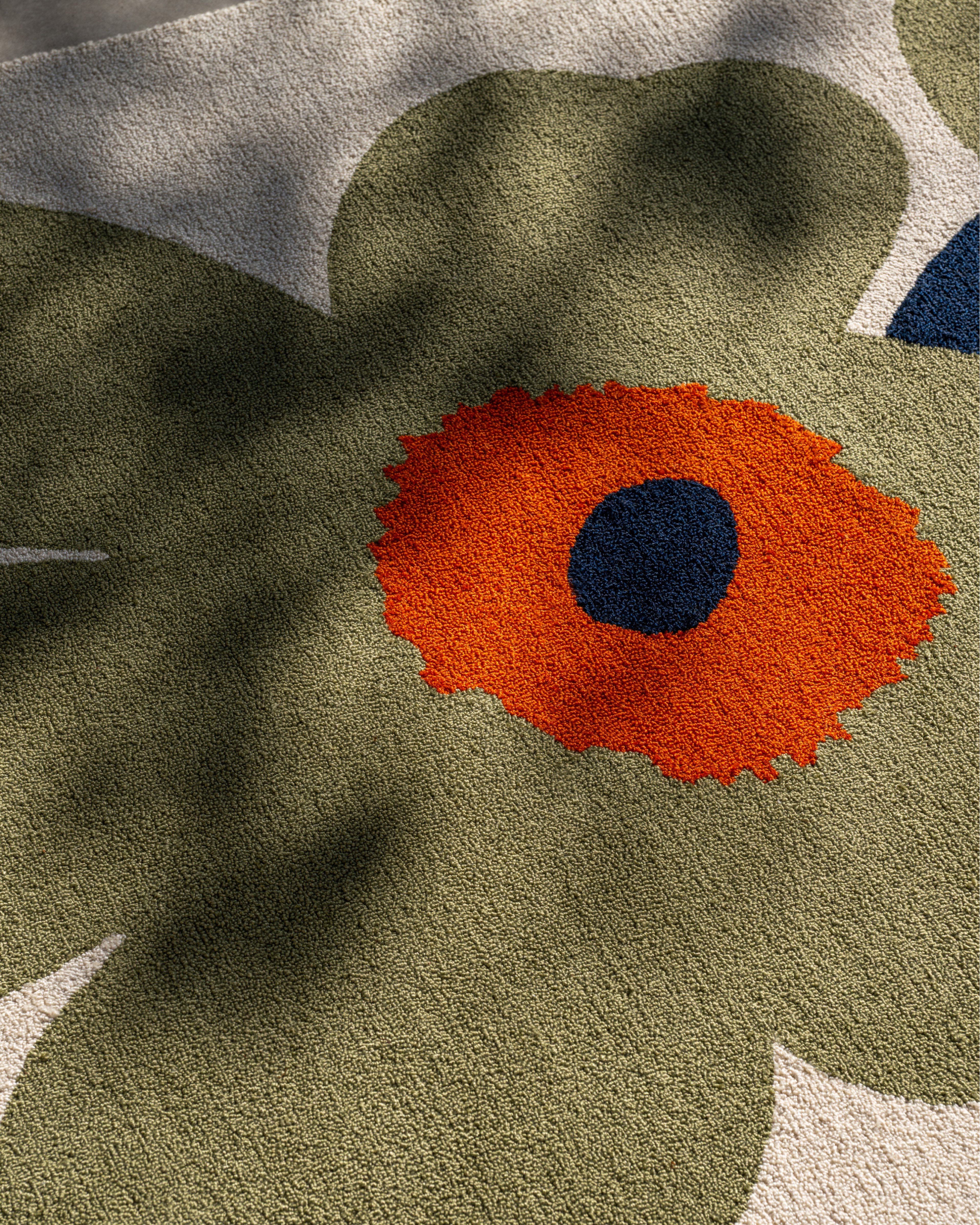 Unikko Outdoor Rug 160 x 230 cm