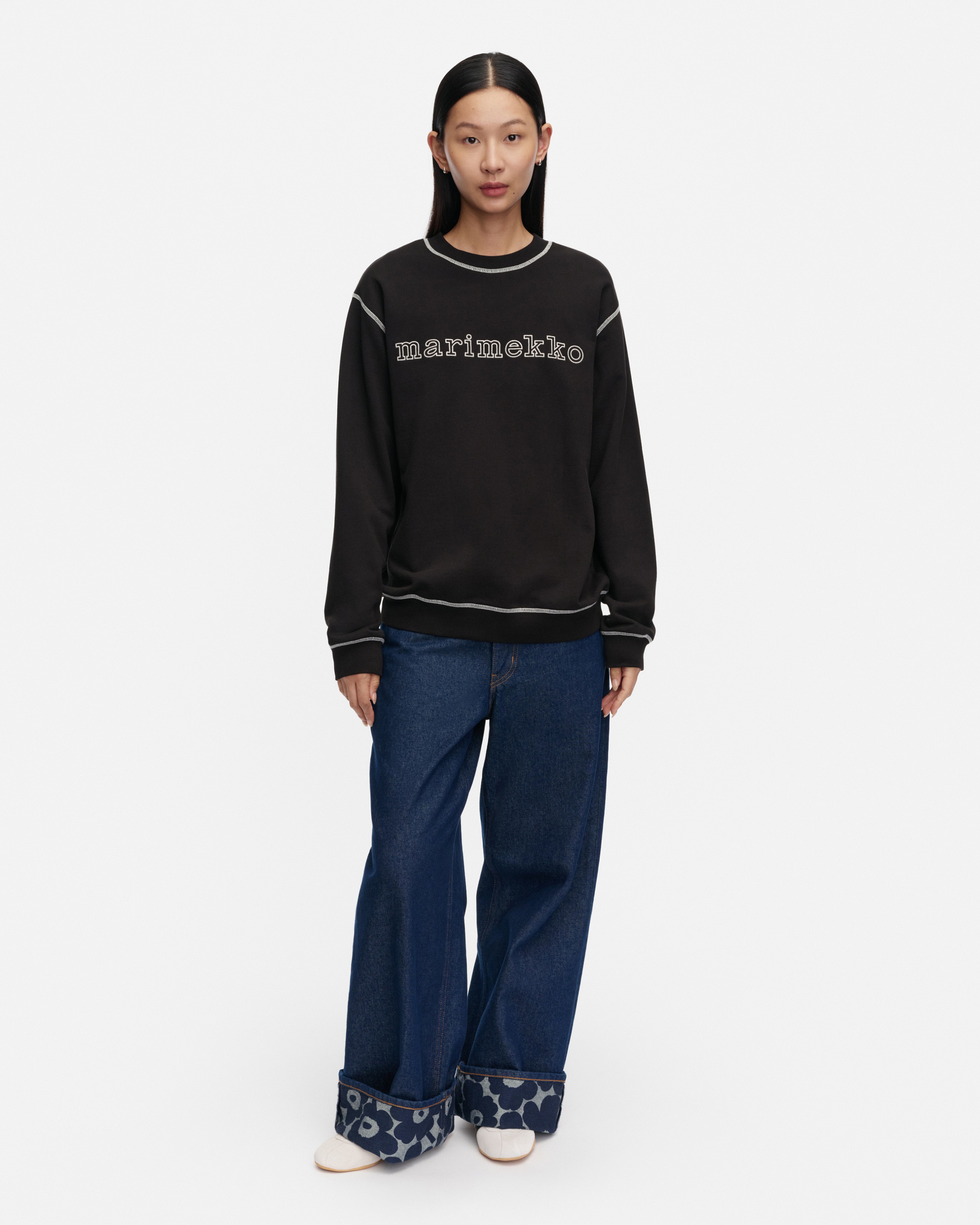 Lotjata Logo Placement Sweatshirt „Kioski“