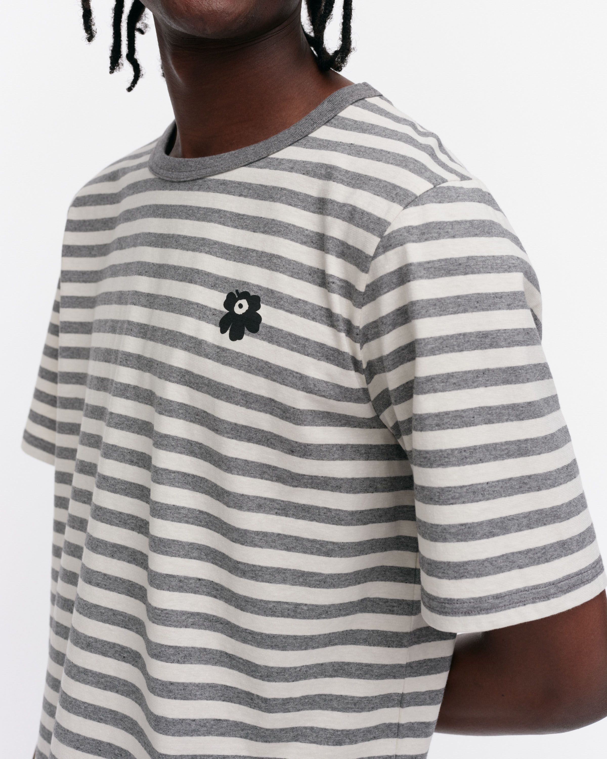 Tasaraita Unisex Unikko Kioski t-shirt | Marimekko
