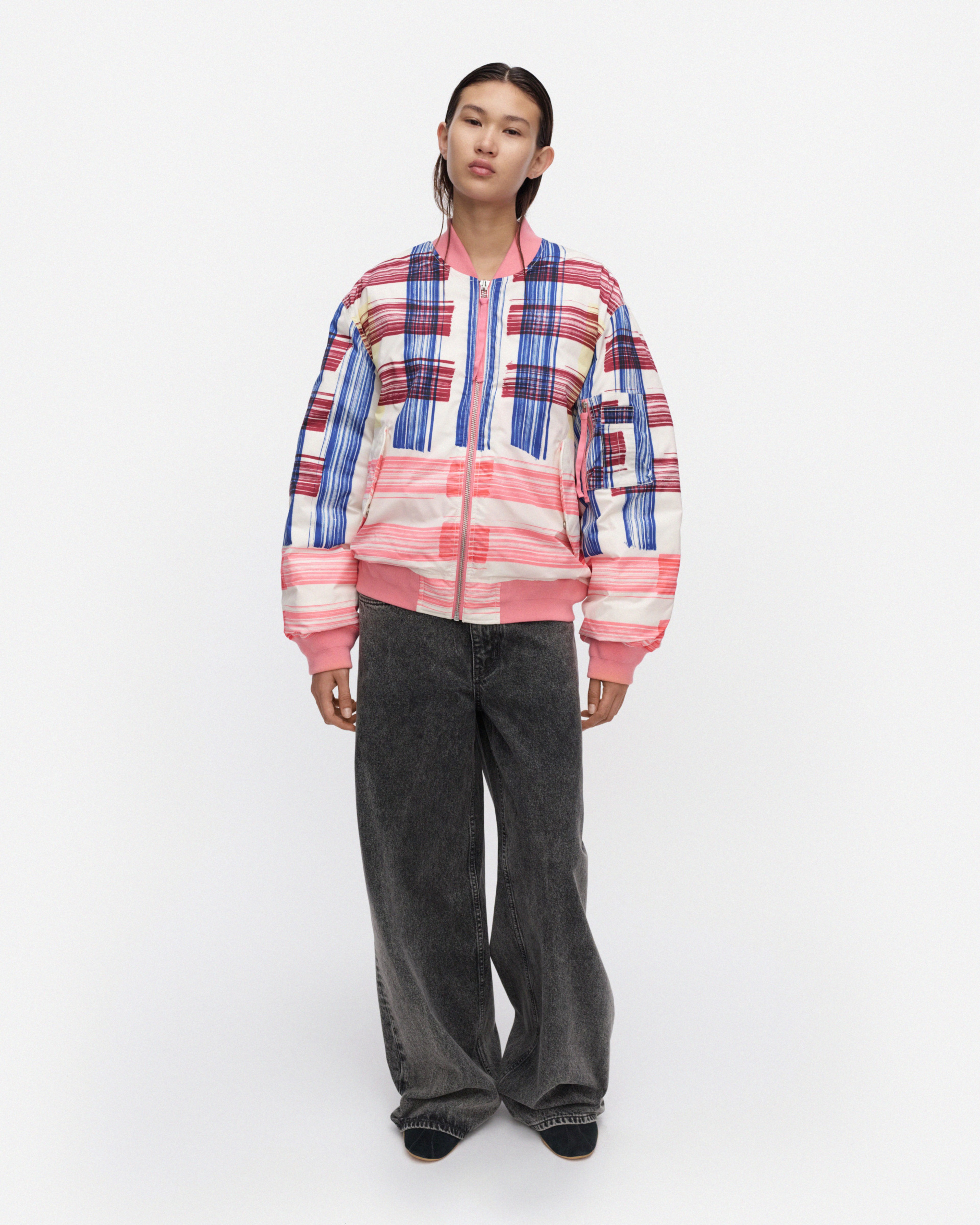 Mänty Hinkerude, Coat, off white, red, blue, pink,