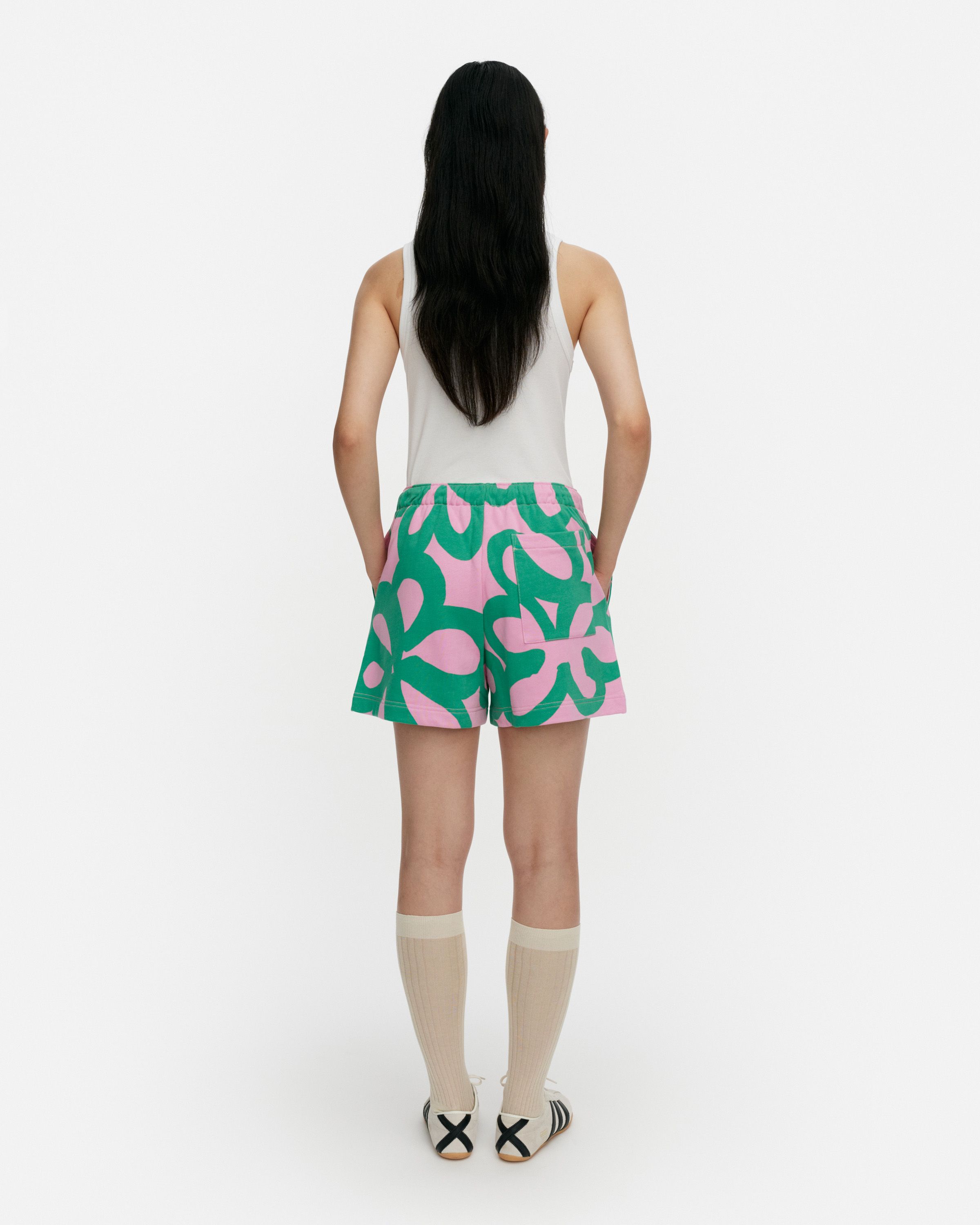 mikiko Miksaus Jättikukka Kioski shorts | Marimekko