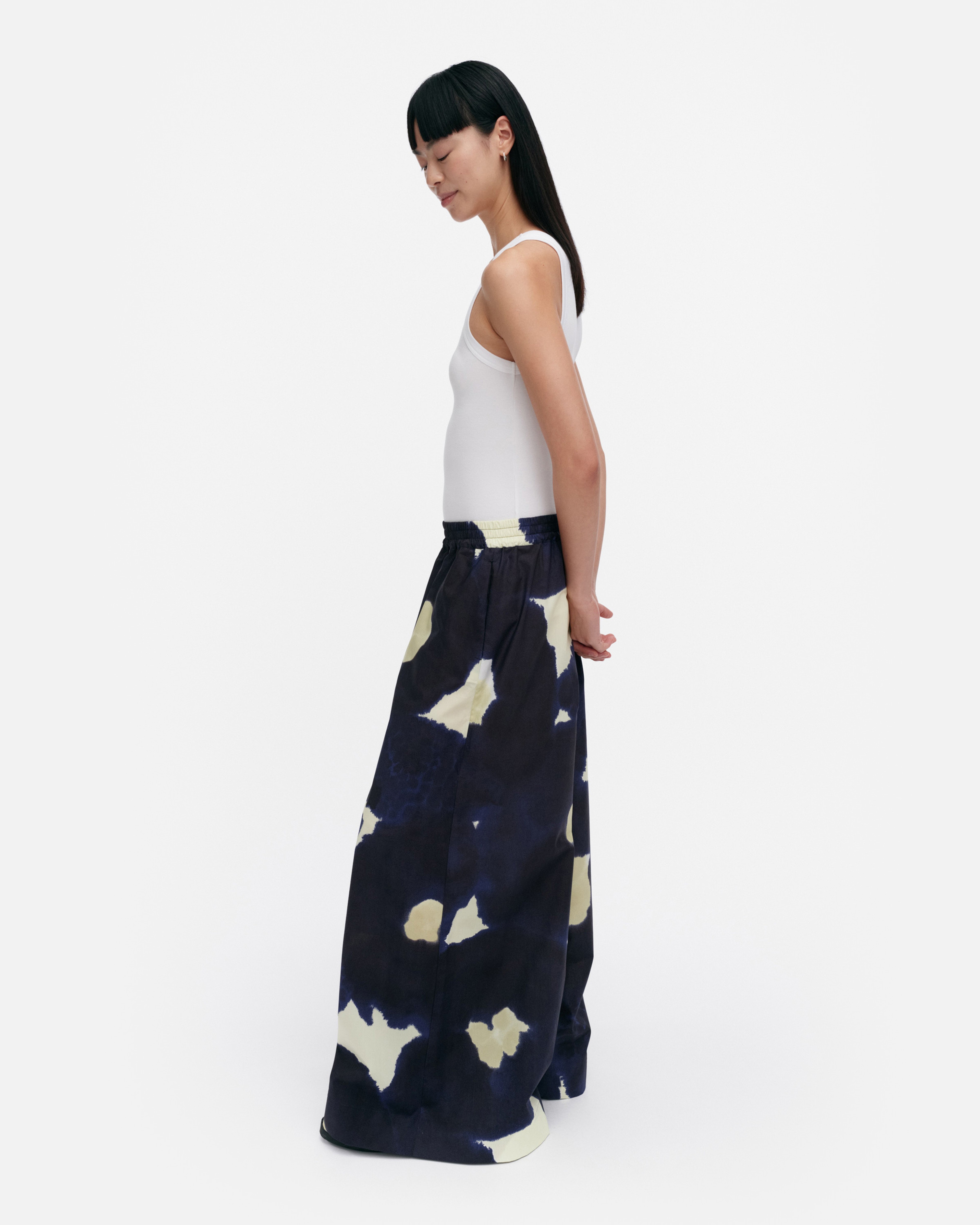 Kohti Kehäkukka, Hosen, Dunkelblau, Hellgelb,