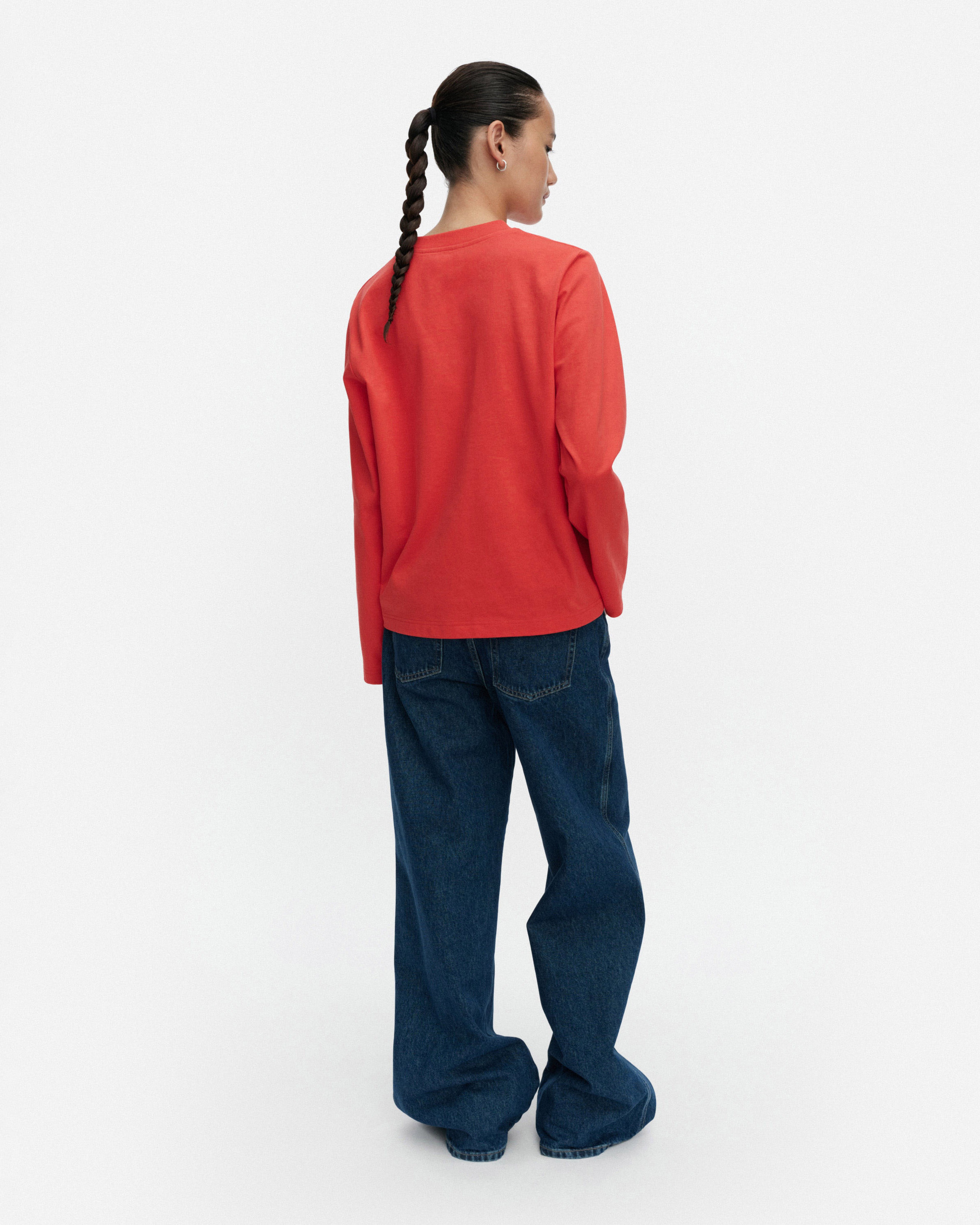 Elve Musta Tamma Placement Kioski jersey shirt