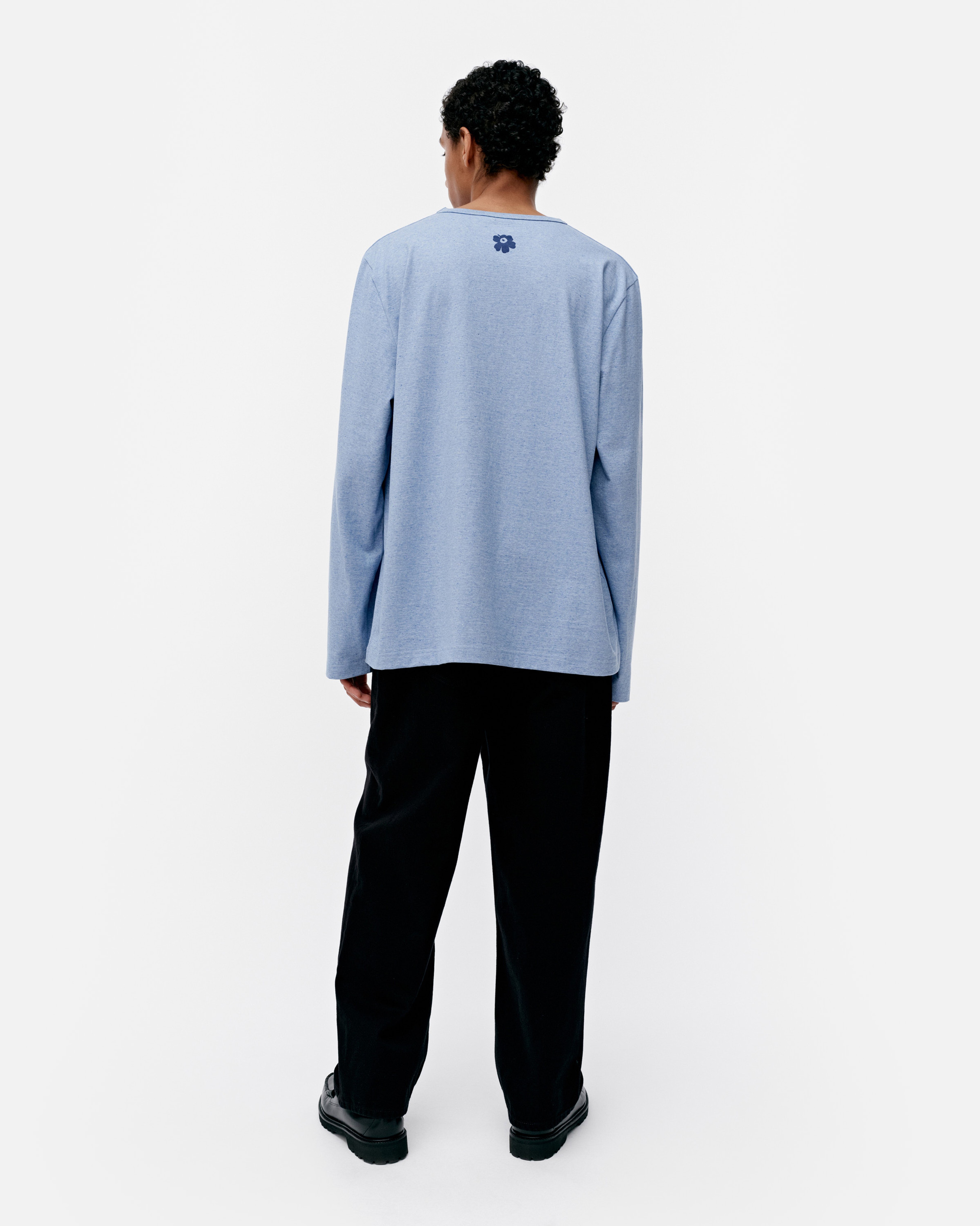 Bisarri Unikko Placement, Kioski paita, vaaleansininen, tummansininen,