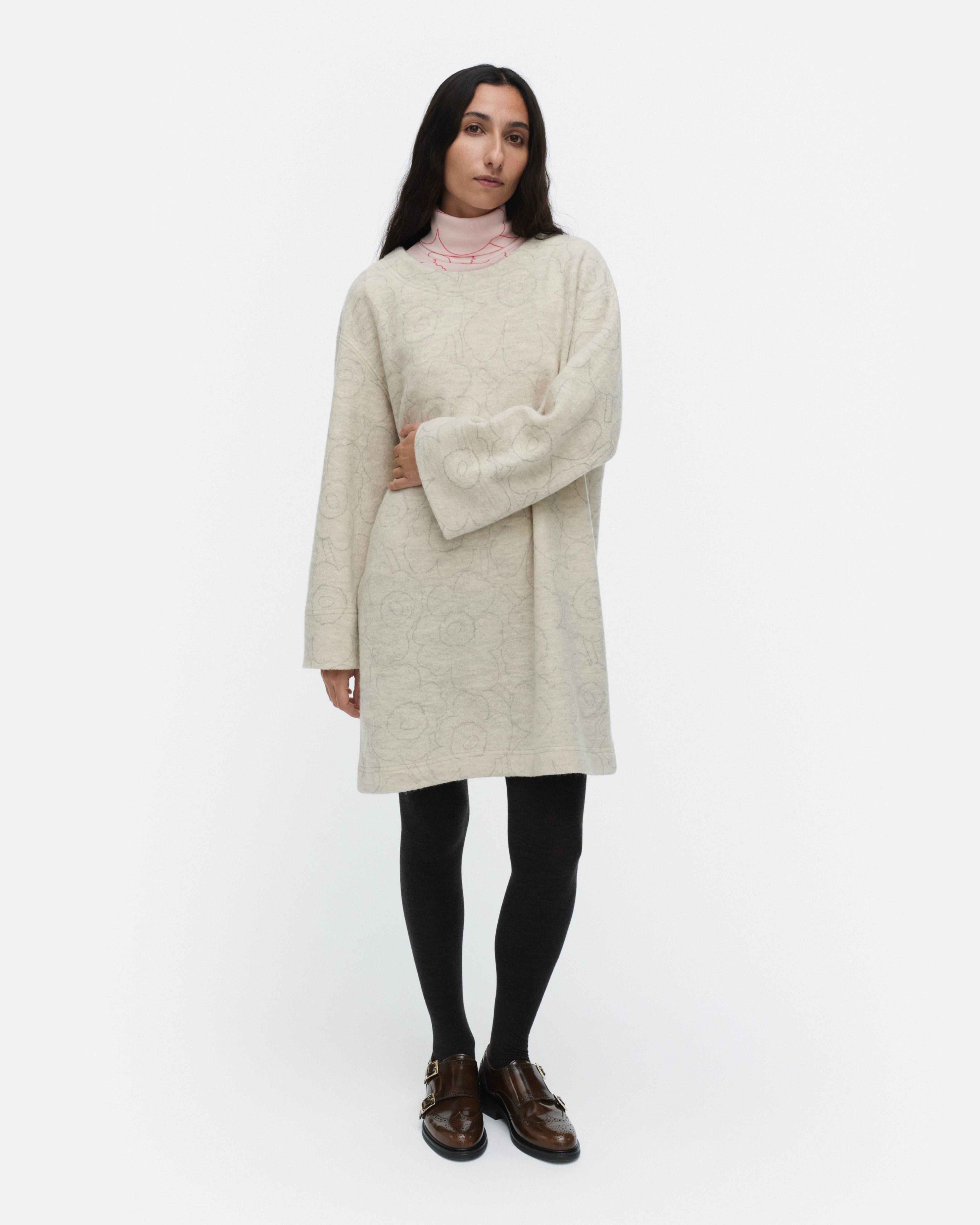 Neljäs Piirto Unikko, Wool dress, off white, grey,