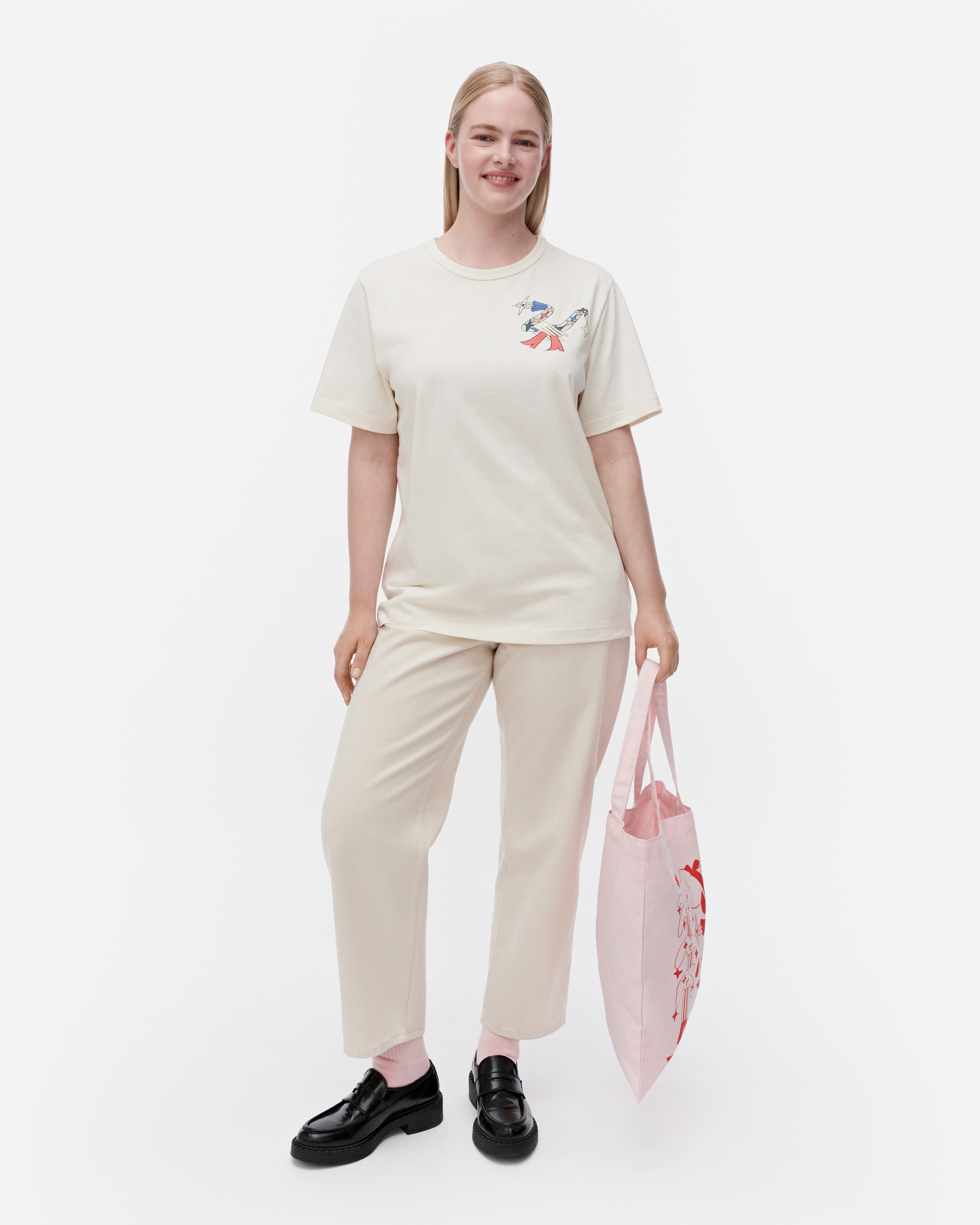 Vihne Flying Serpent placement, Kioski t-shirt, off white, red, green,