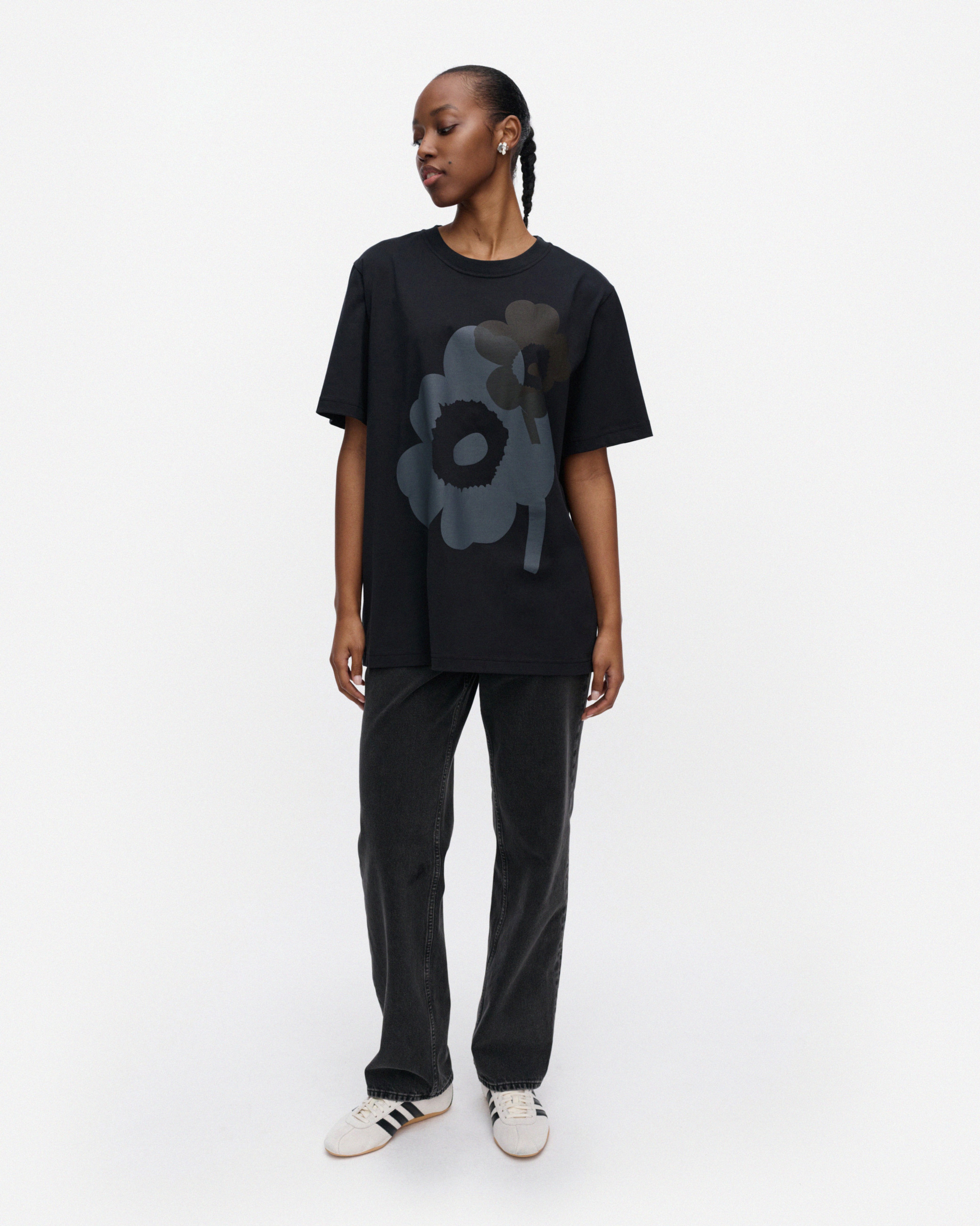Embla Unikko Placement, Kioski t-shirt, black, grey, dark brown,