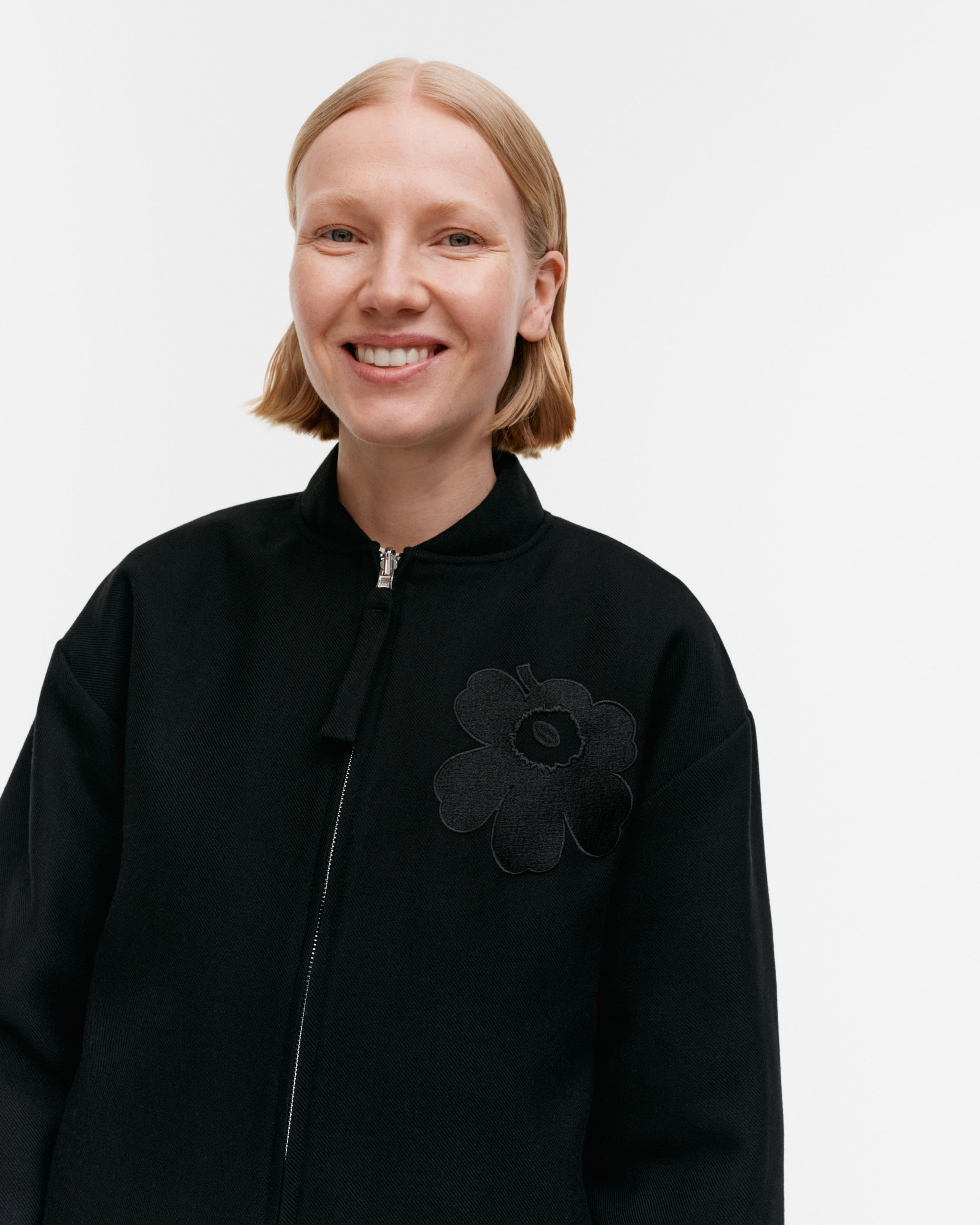 Monumentti Solid Wool coat