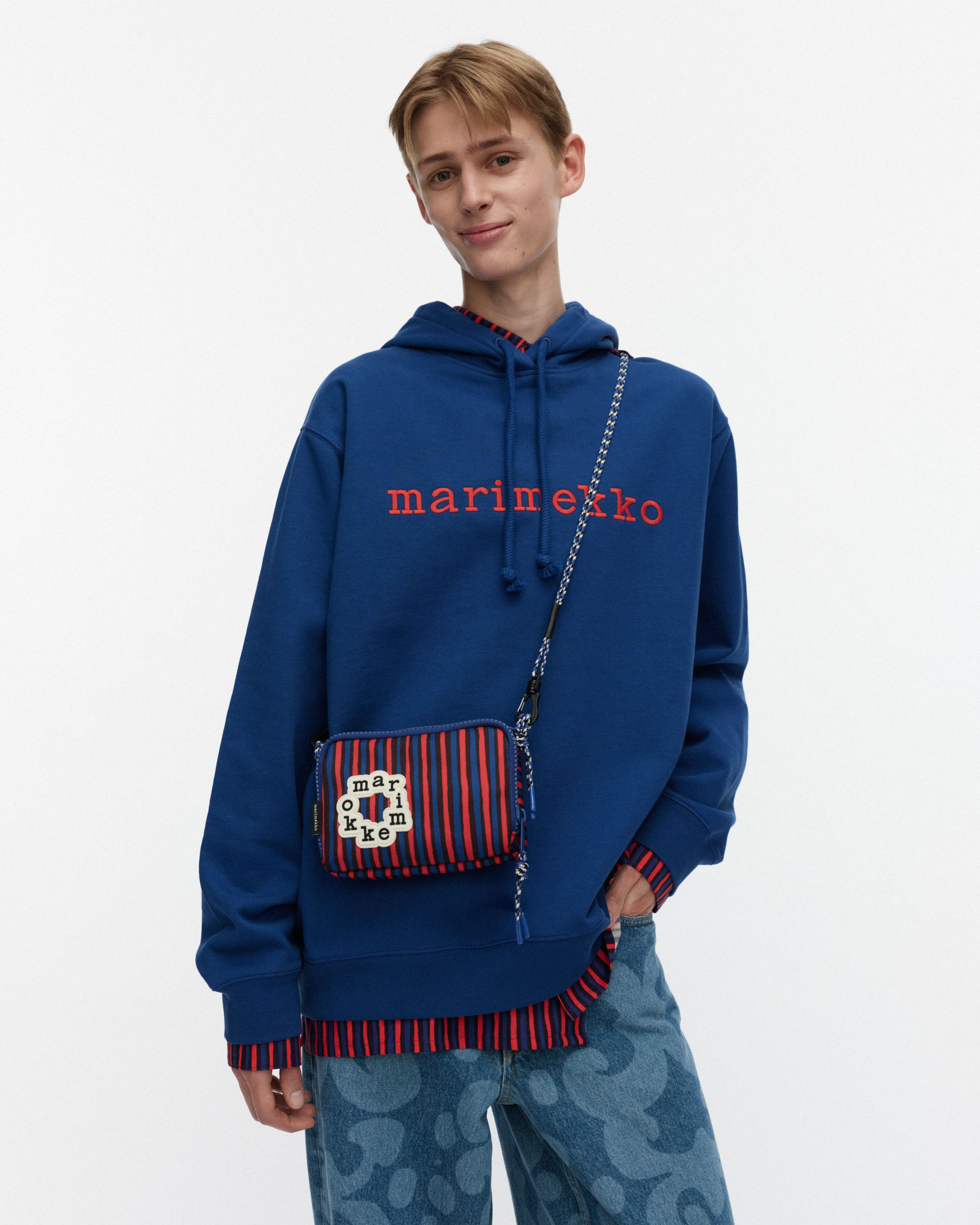 Iloisa Piccolo, Kioski shoulder bag, blue, red,