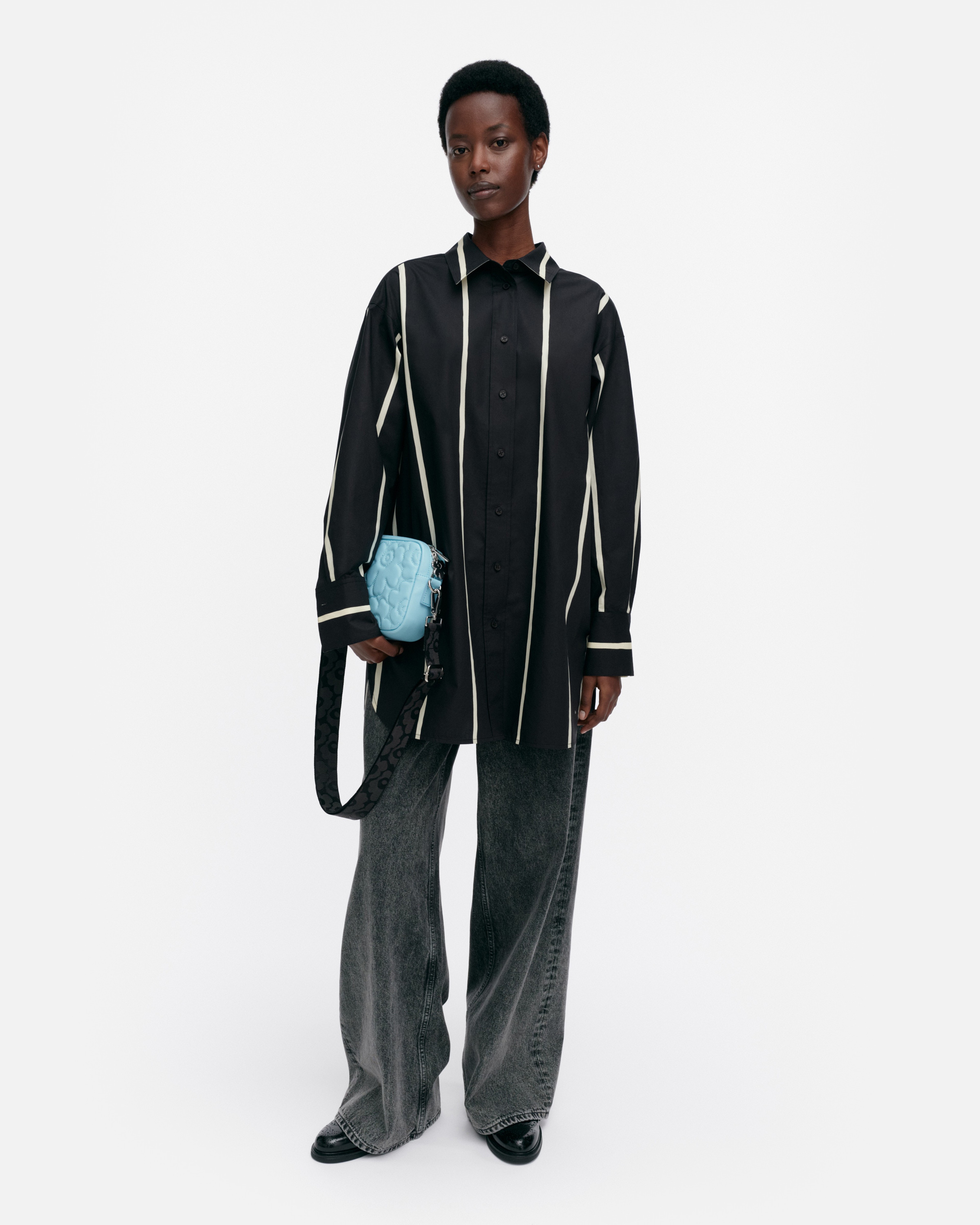 Nila Puhveli, Cotton shirt, black, light yellow,