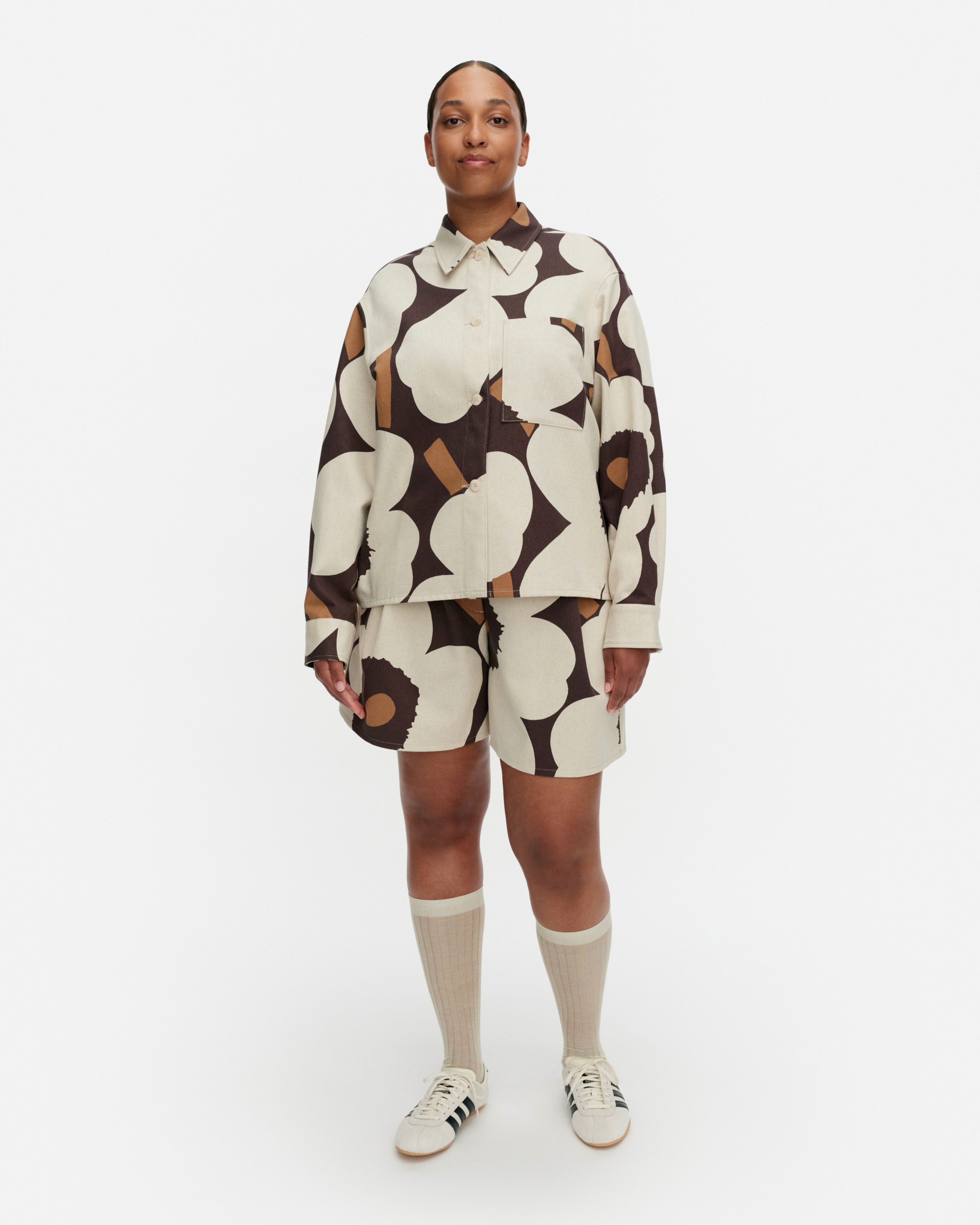 Pilkkoa Unikko, Overshirt, light beige, black, brown,