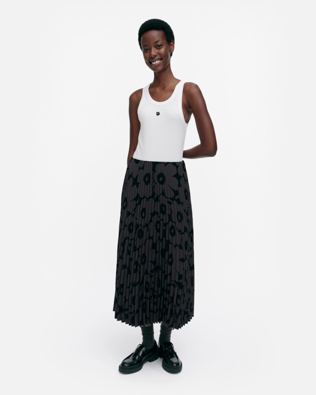 Kedol Unikko Placement Tank top white,black | Marimekko