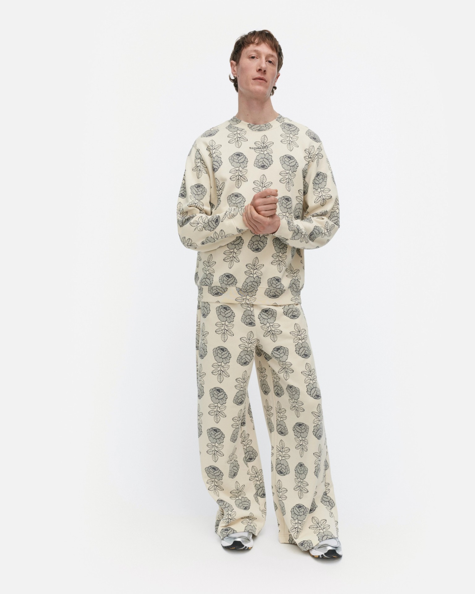 Loisto Vihkiruusu Kioski sweatshirt
