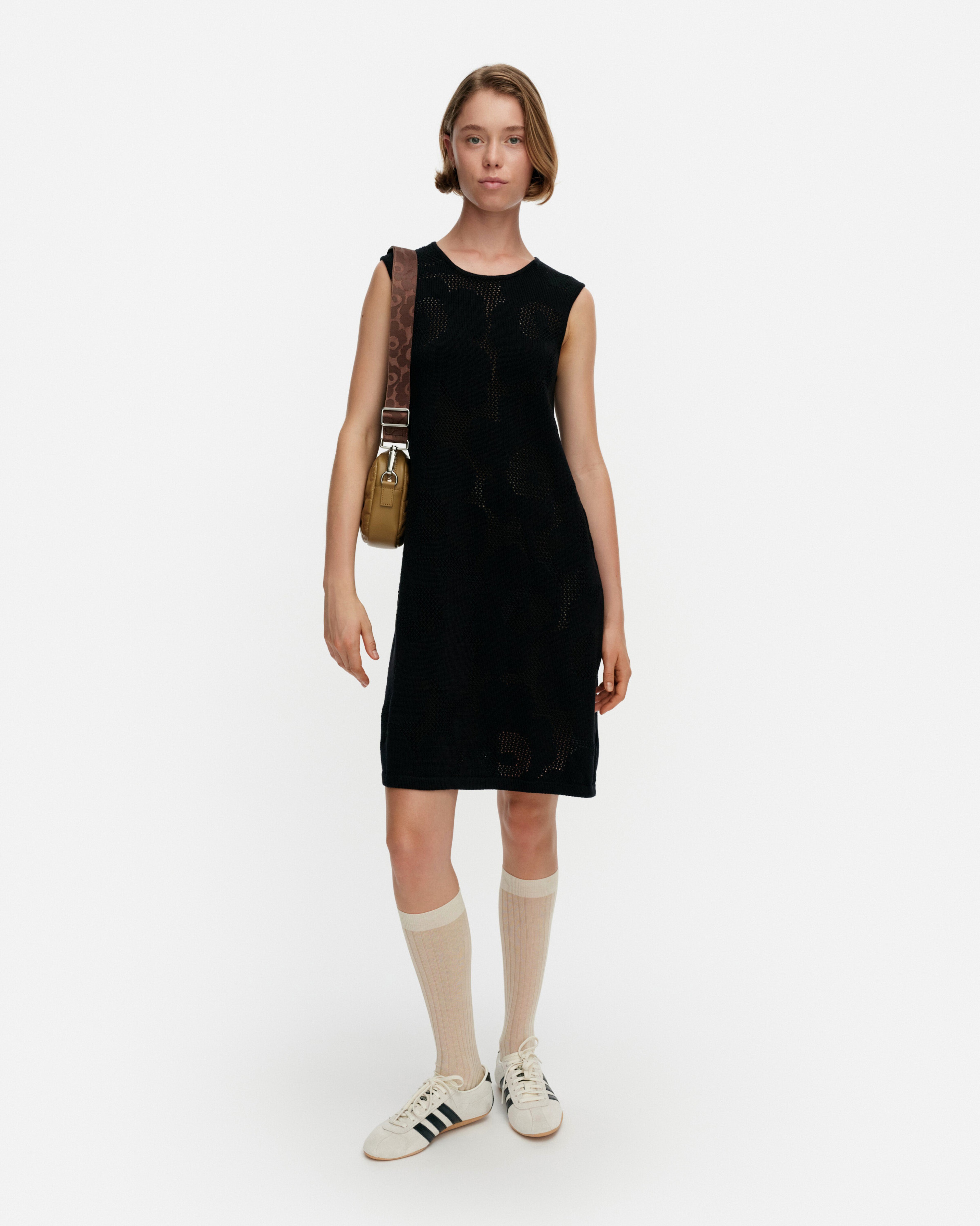 Yövilkka Unikko, Knitted dress, black,