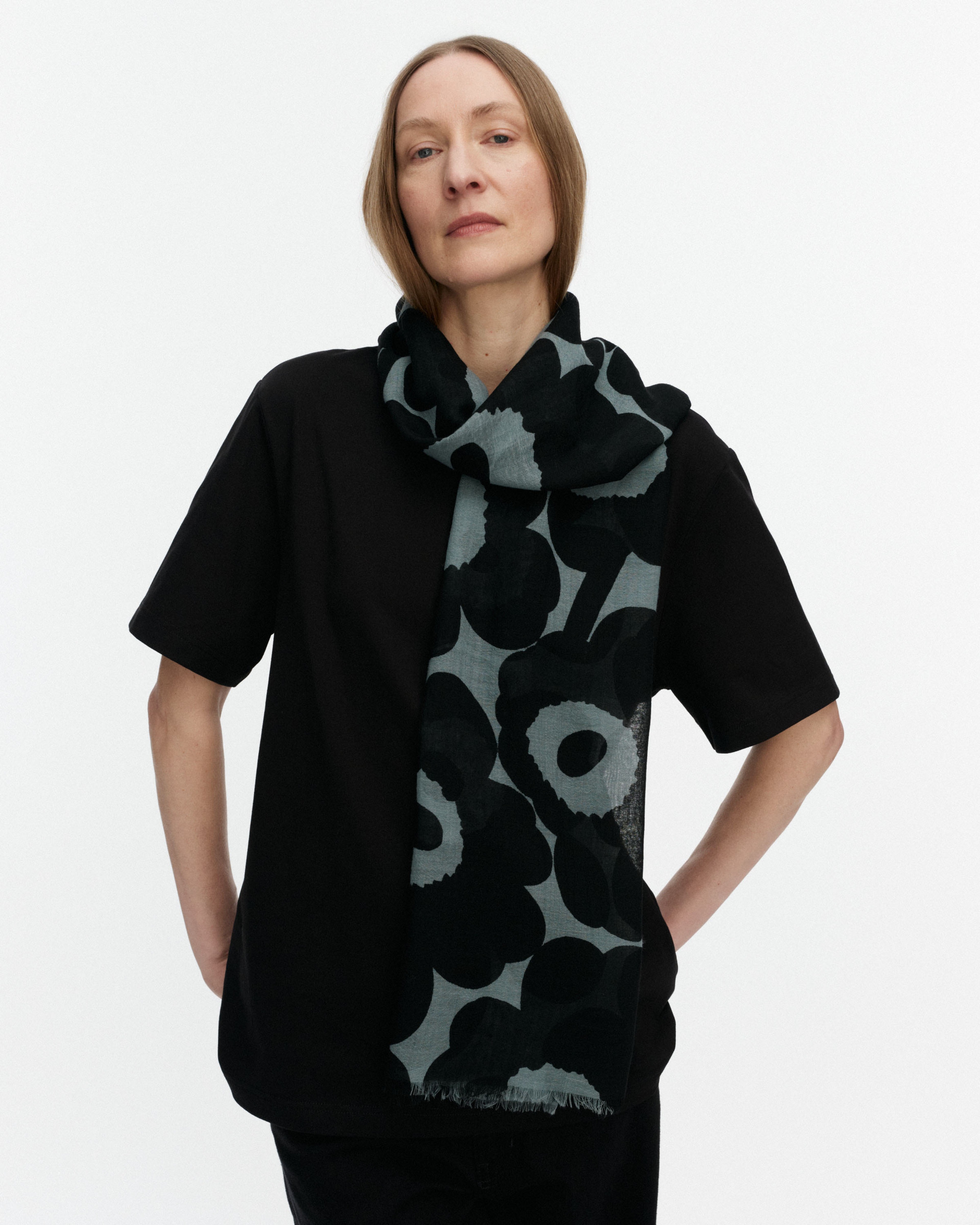 Fiore Unikko, Scarf, black, grey,
