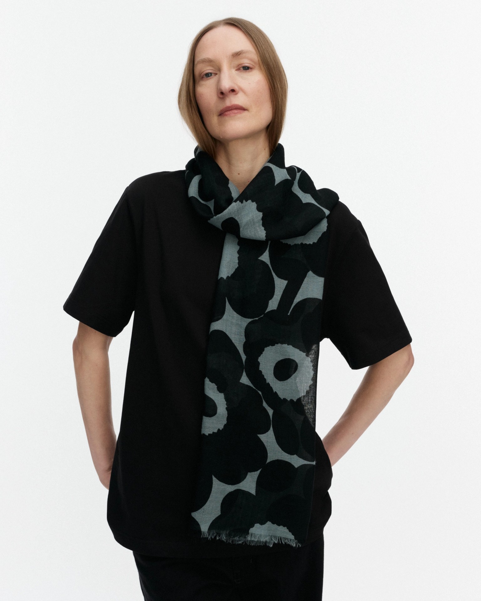 Fiore Unikko, Scarf, black, grey,